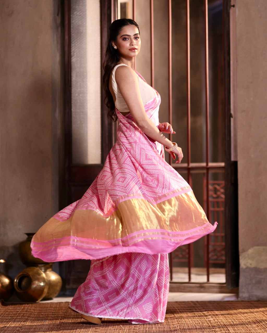 gulabi-noor-pure-gajji-silk-bandhani-saree