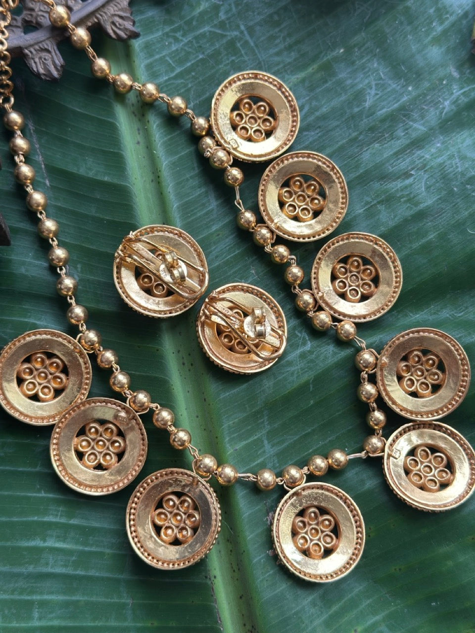 gulzaar-mohini-moissanite-polki-92-5-silver-necklace-set