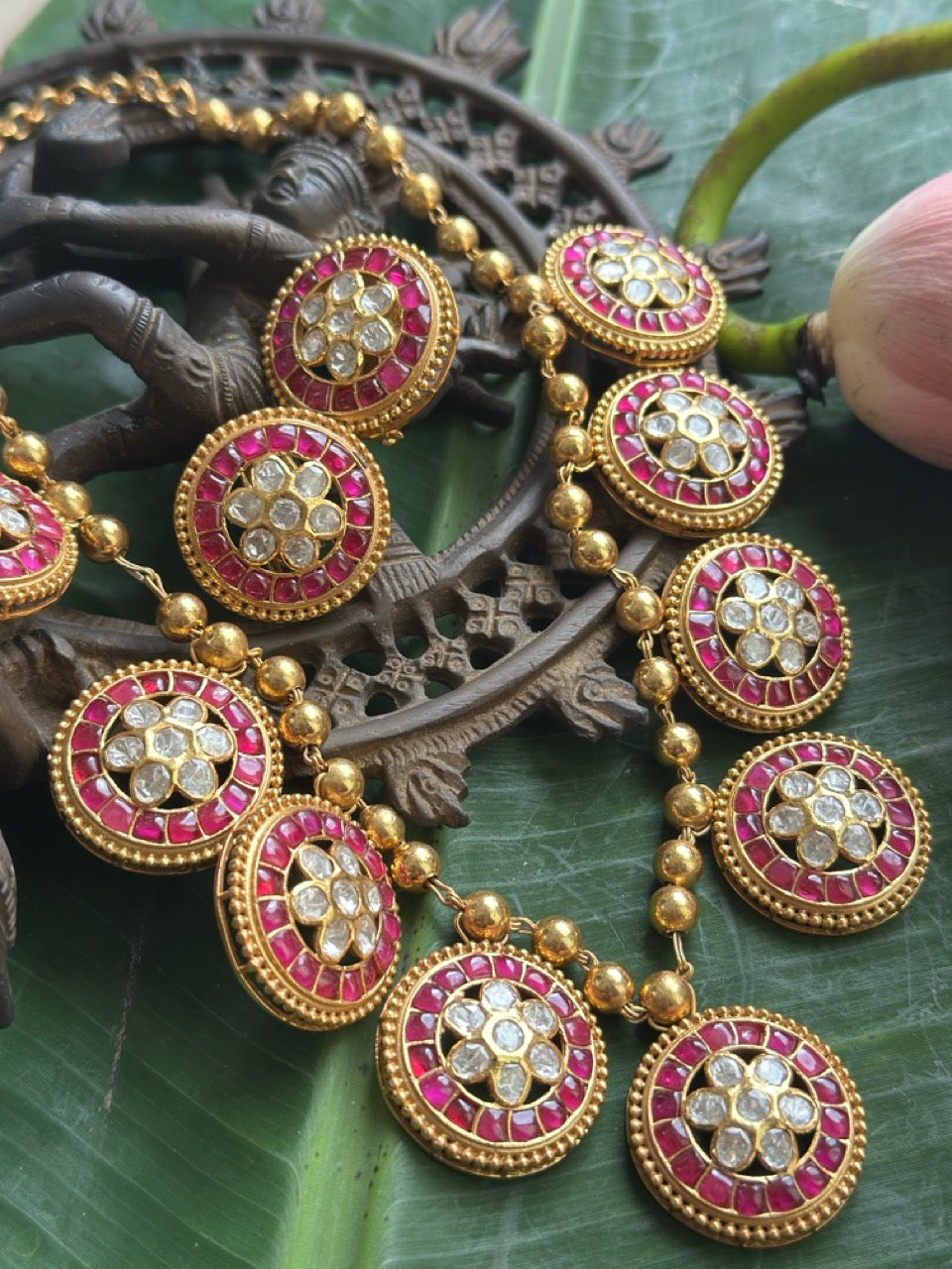 gulzaar-mohini-moissanite-polki-92-5-silver-necklace-set