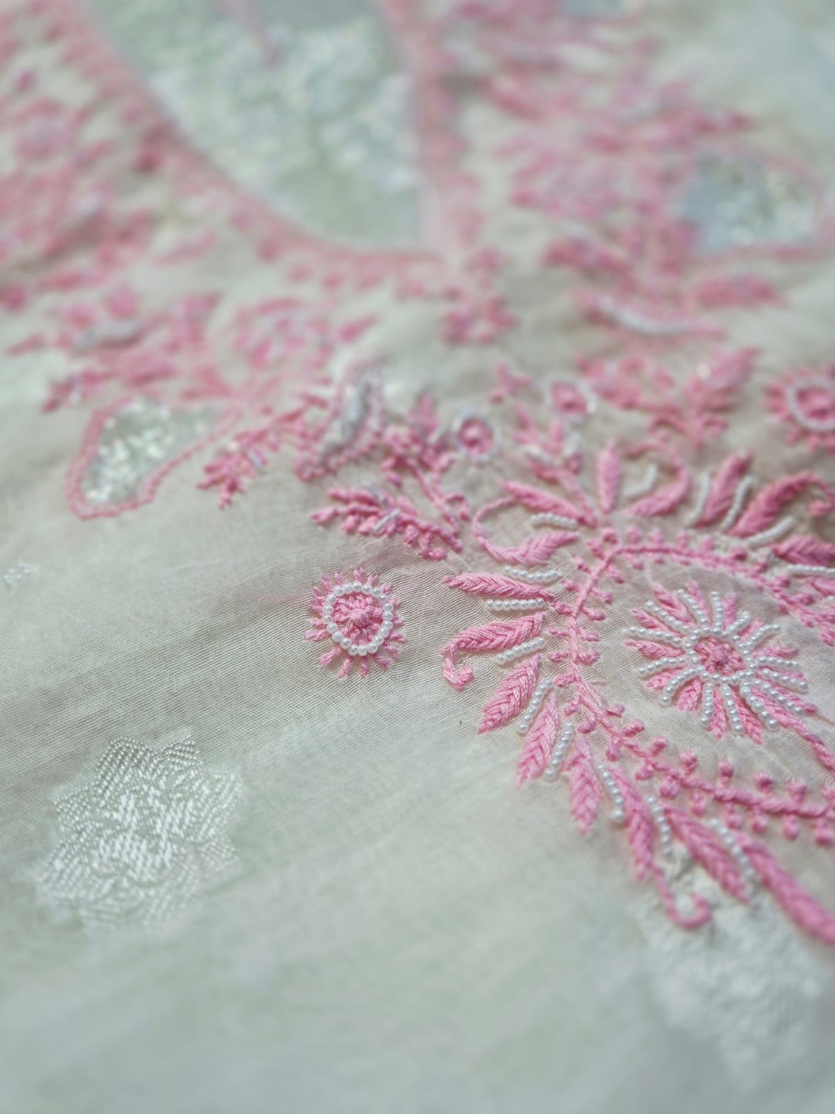 gulzar-chikankari-chanderi-mul-unstitched-suit-set