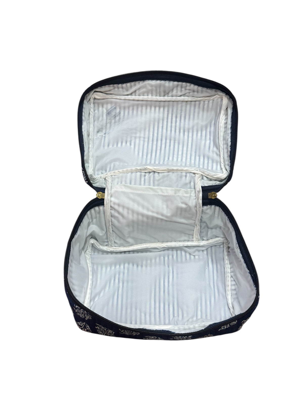 waterproof vanity kit