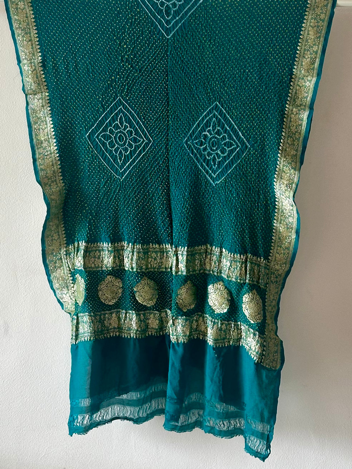 handcrafted-bandhani-yellow-dana-georgette-dupatta