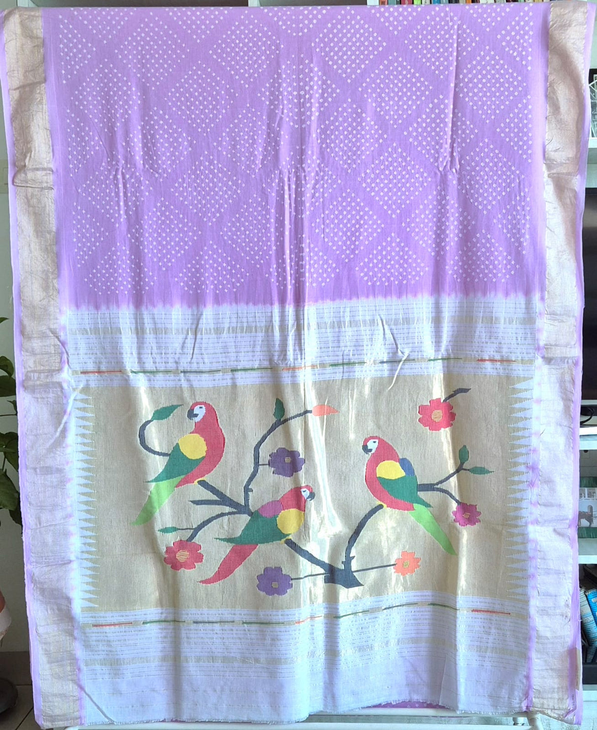 handloom-cotton-paithani-bandhani-saree-in-subtle-lavender-colour