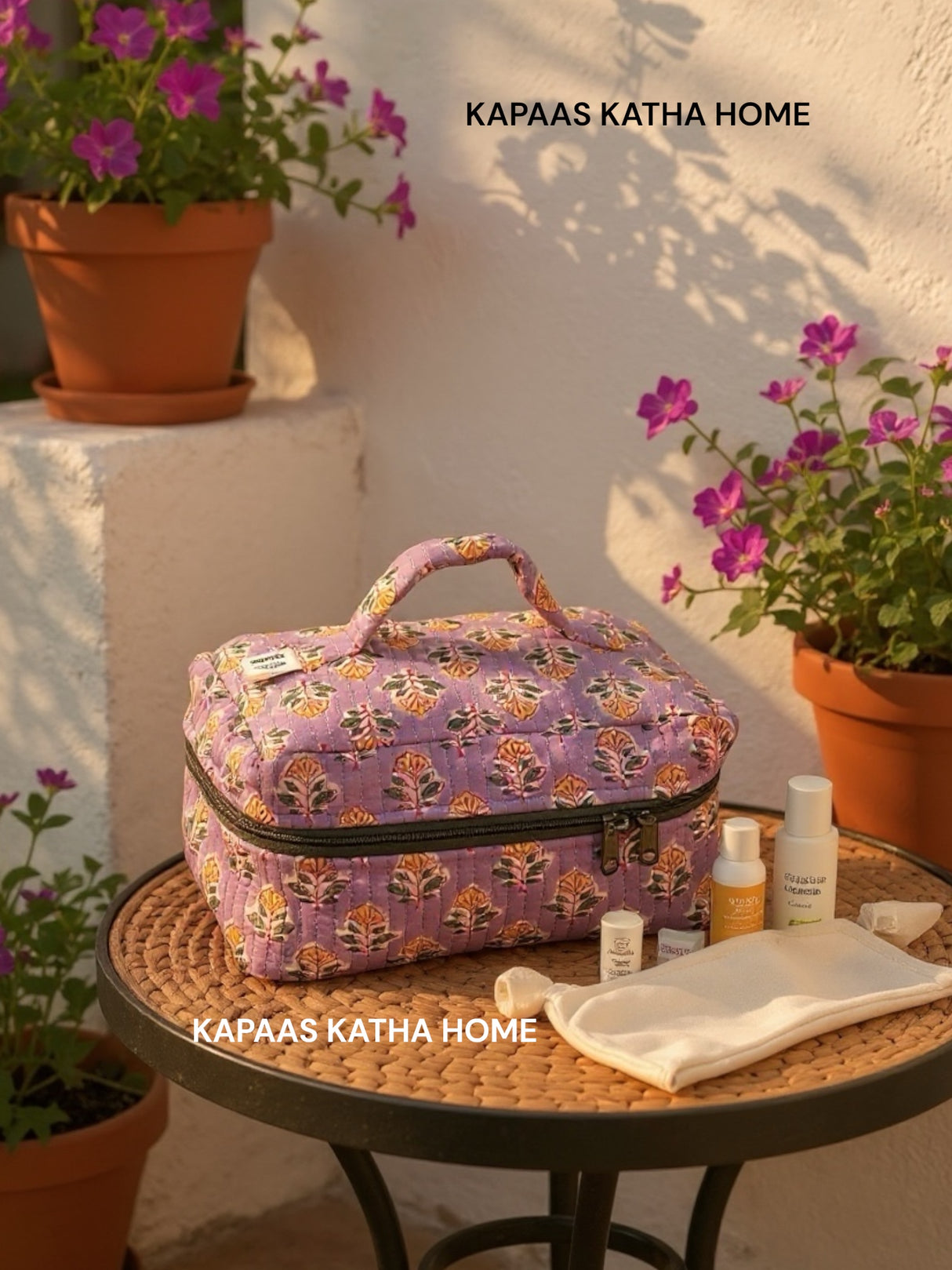 cotton-handprinted-vanity-pouch