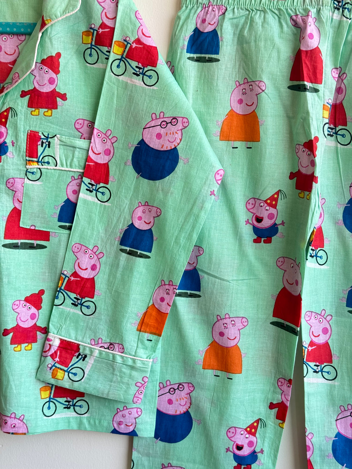 Green Peppa Pig Family Kids Night Suit Set