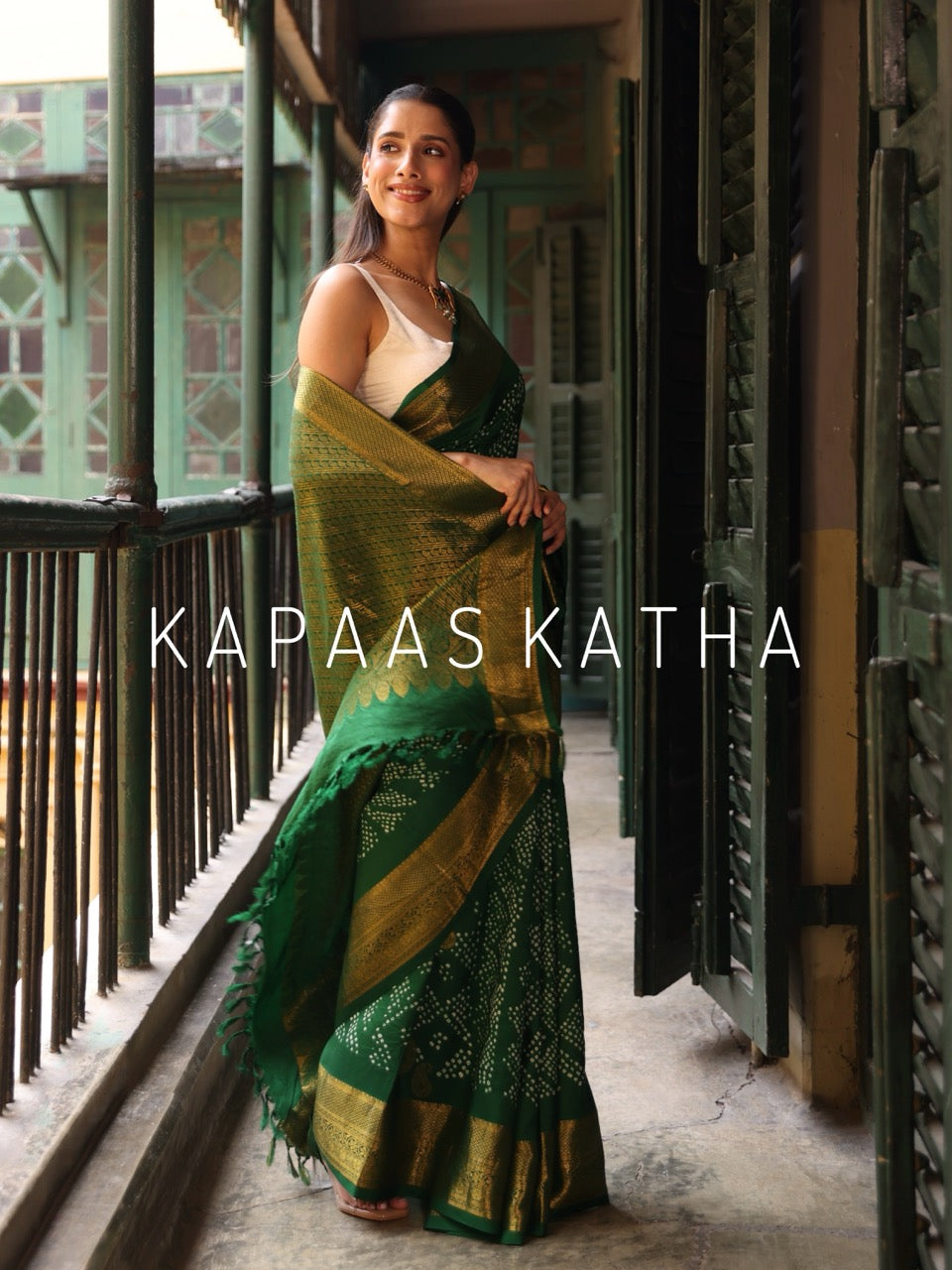 kanjivaram Silk Bandhani Saree, Pure Silk Green Bandhani Saree, Gold Zari Paisley Bandhej Saree, Kapaas Katha Designer Sarees, Hand-Tied Bandhani Silk Sarees Online
