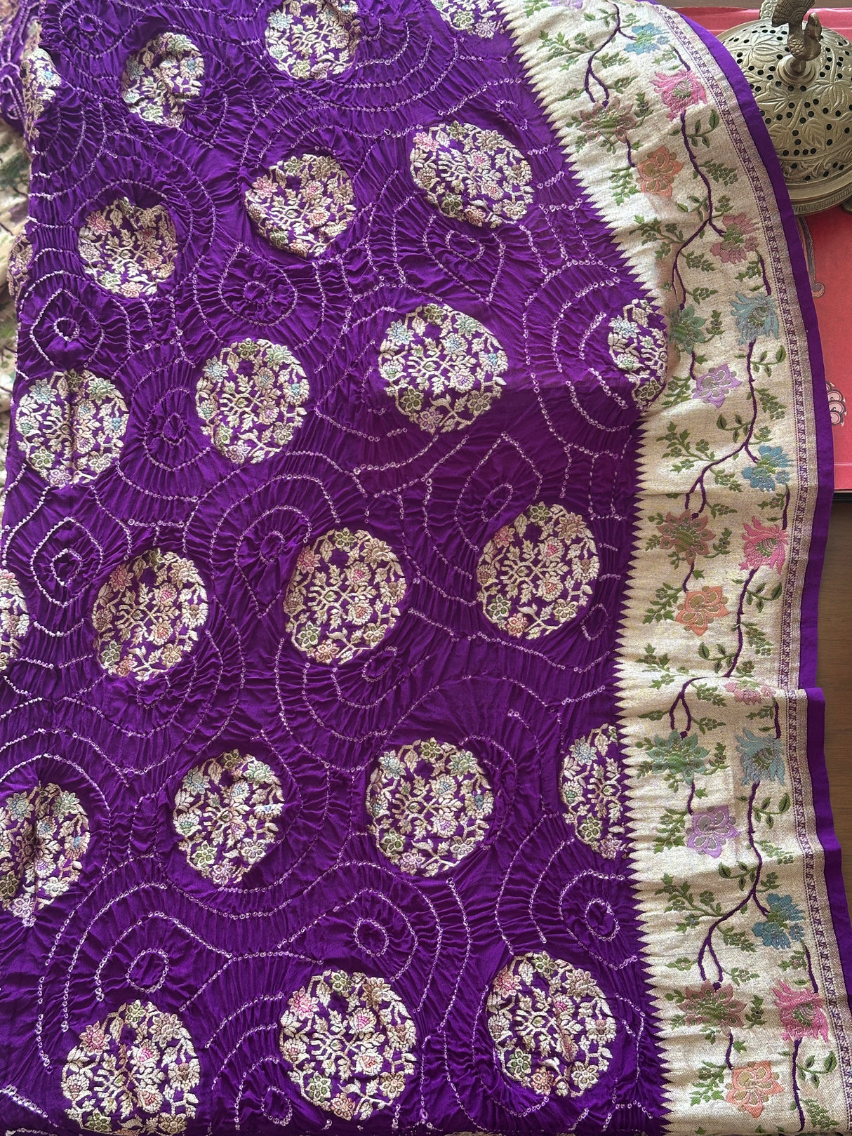 heritage-banarasi-bandhani-saree