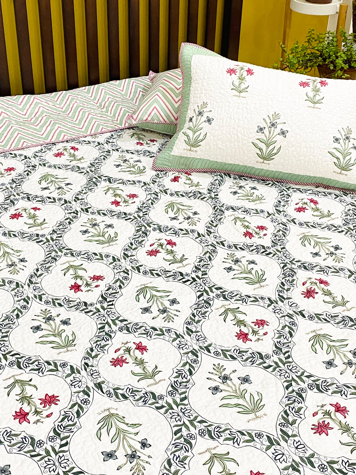 Quilted Blockprint REVERSIBLE Mulmul Bedcover