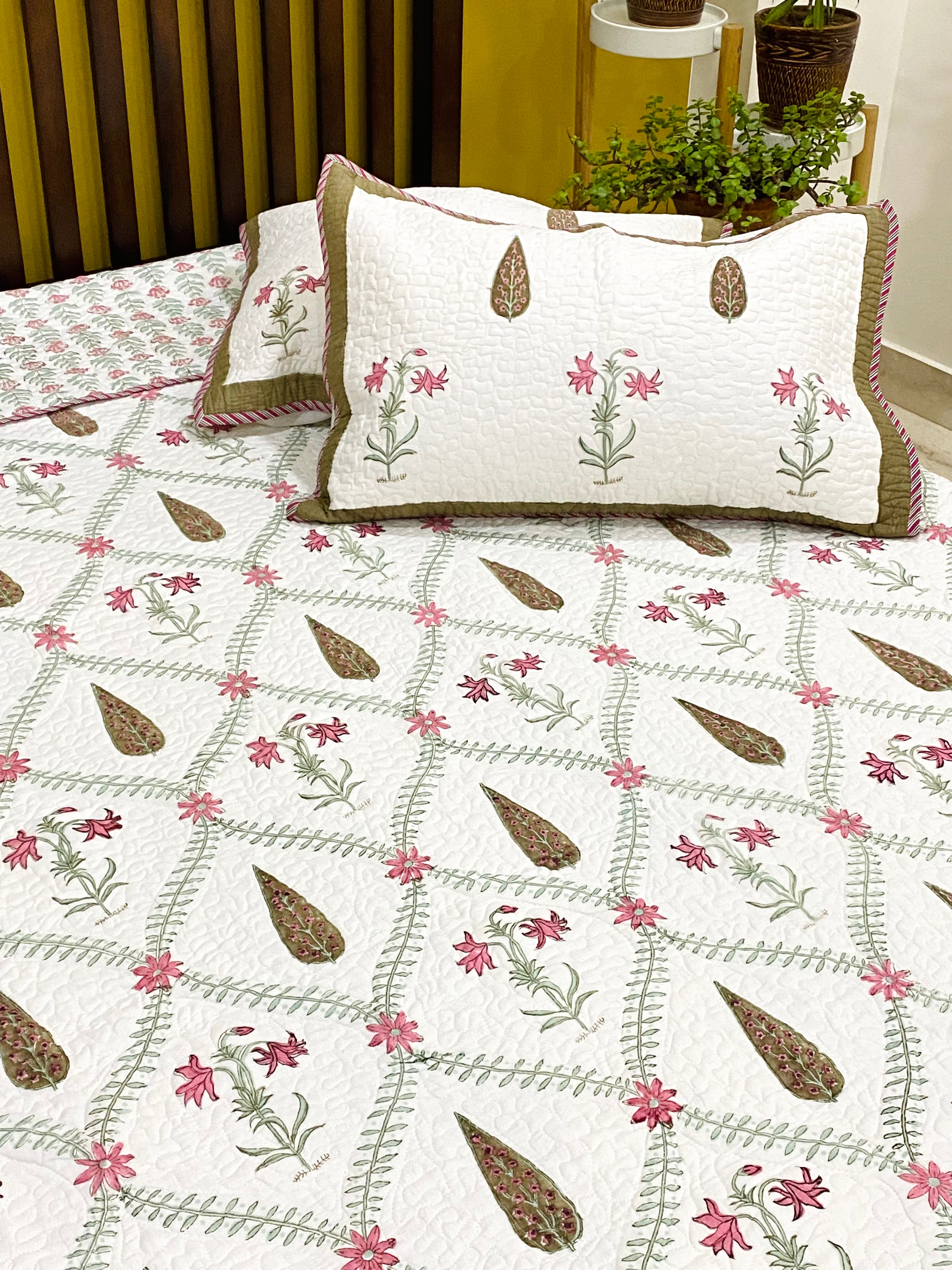 Quilted Blockprint REVERSIBLE Mulmul Bedcover- Double Size (90*108 inches)