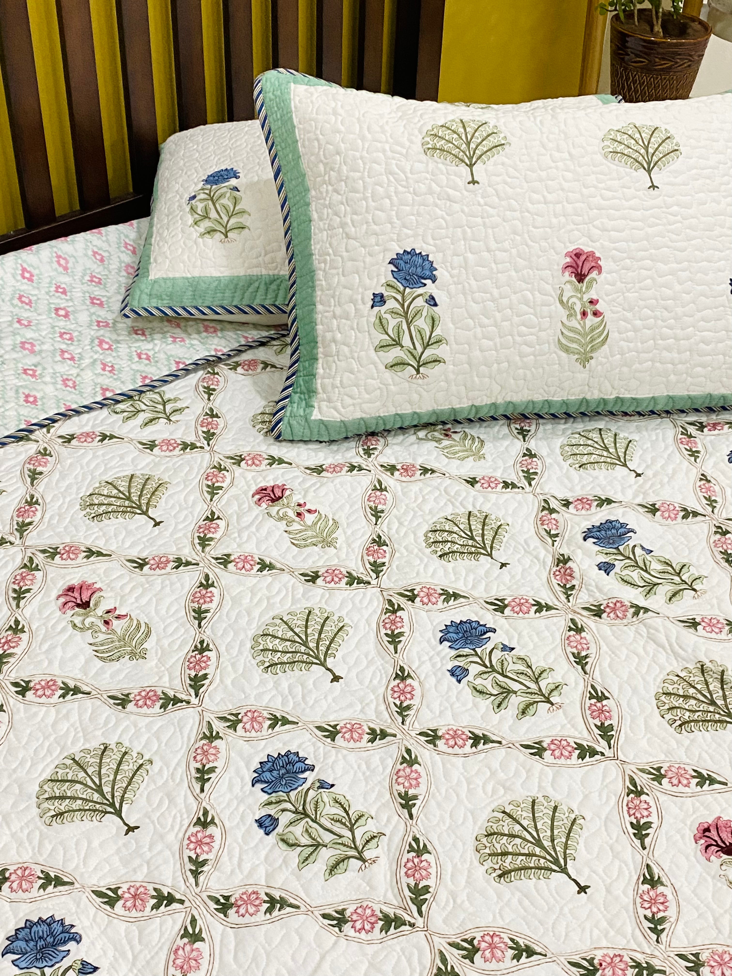 Quilted Blockprint REVERSIBLE Mulmul Bedcover- Double Size