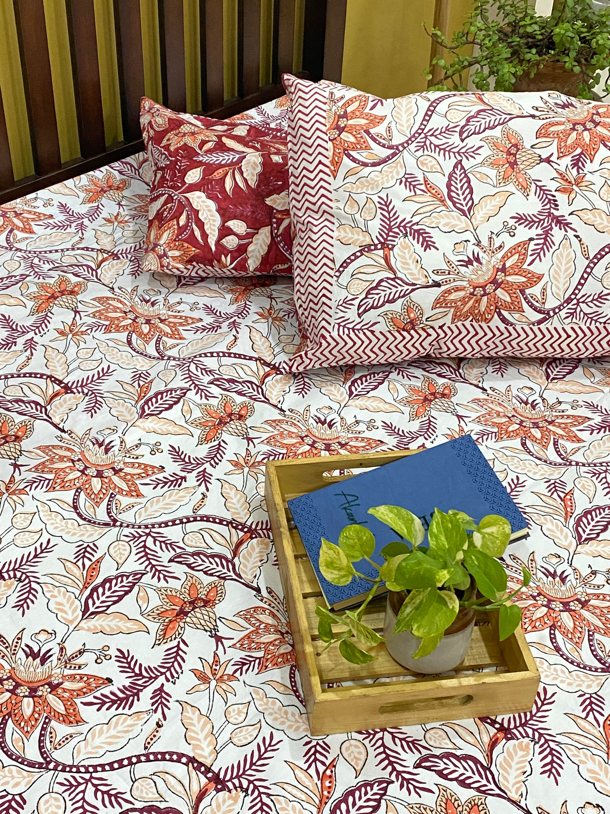 Rustic Red Floral Cotton Bedsheet & Quilt Set