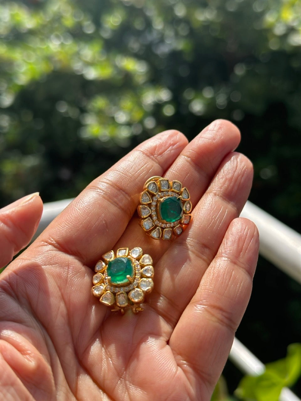 imitation-emerald-and-rubies-gulmohar-polki-92-5-silver-set