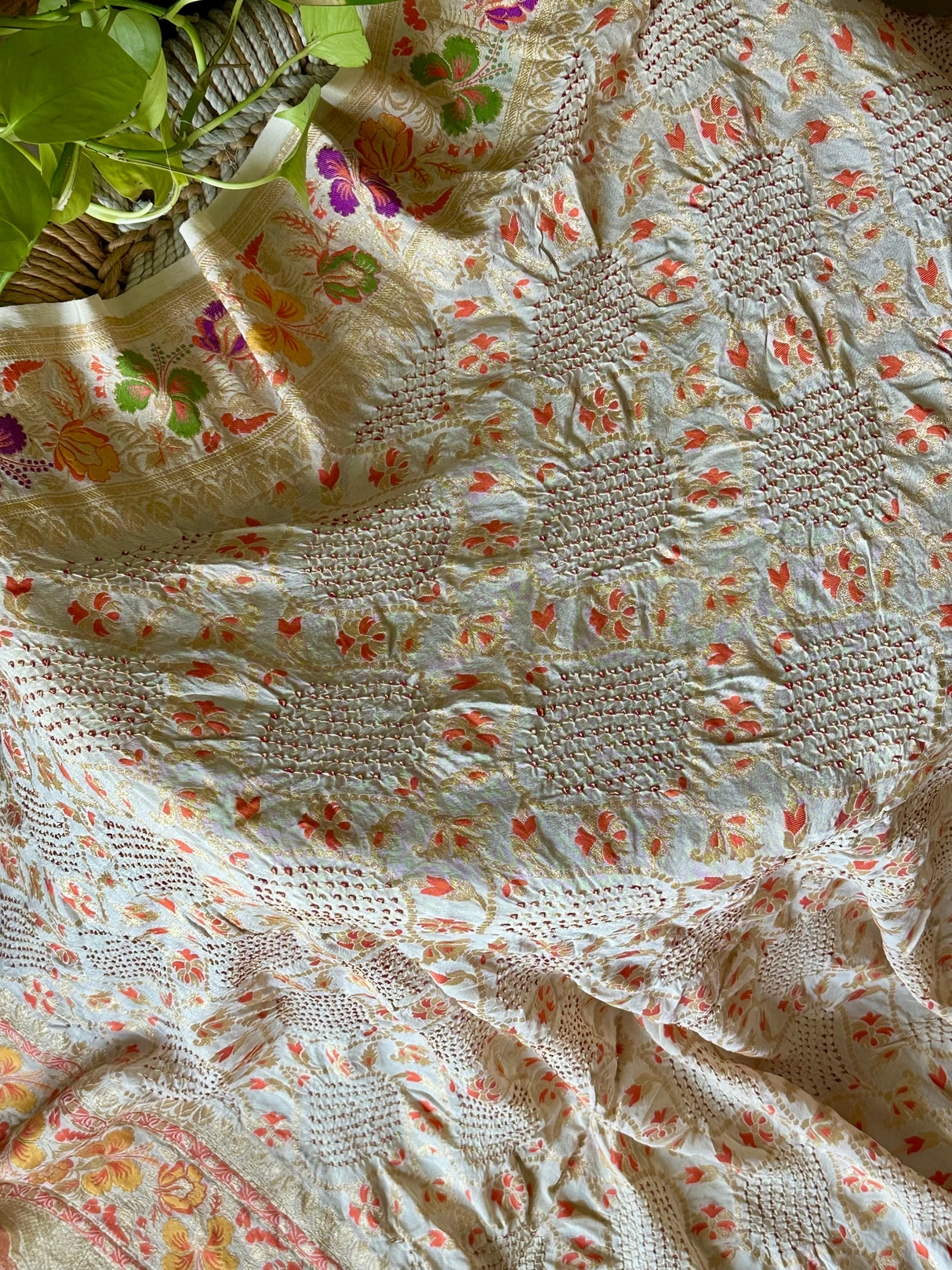 ivory-bandhani-banarasi-pastel-weave-dupatta