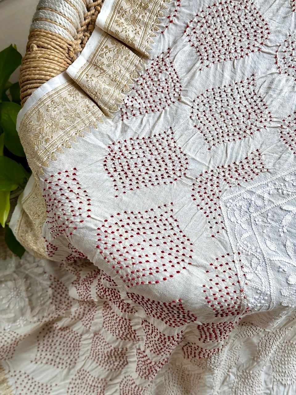 ivory-pure-banarsi-georgette-bandhani-dupatta-with-chikankari