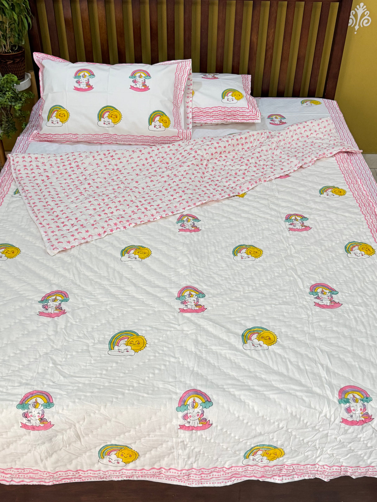 jaipur-breezy-nap-unicorn-theme-kids-mulmul-handblock-quilt
