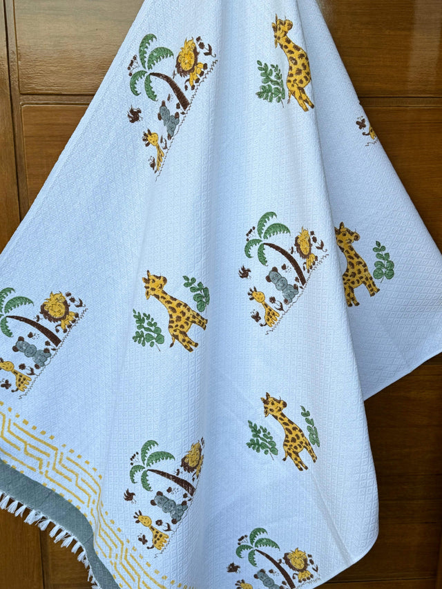 jungle-giraffe-theme-kids-soft-cotton-towel-front-view