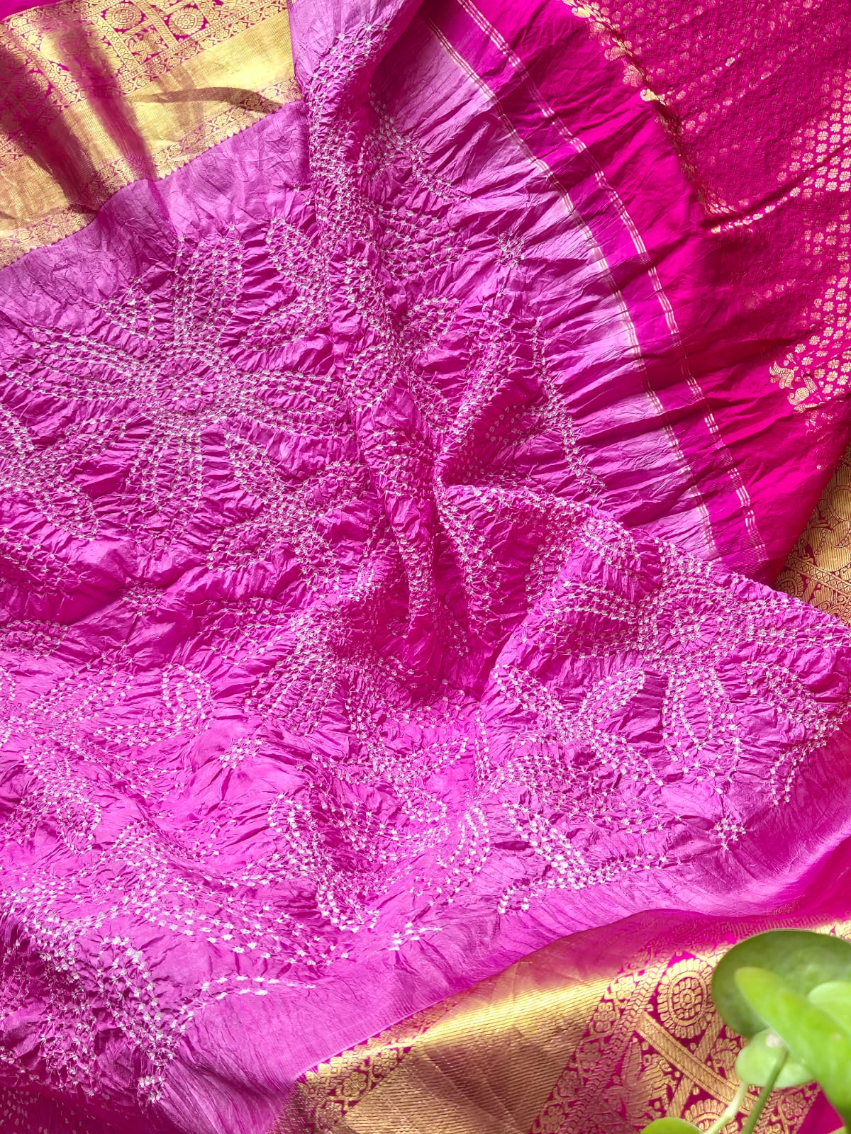 Gul-Bandh - Light and Dark Pink Kanjivaram Silk Floral Bandhani Dupatta