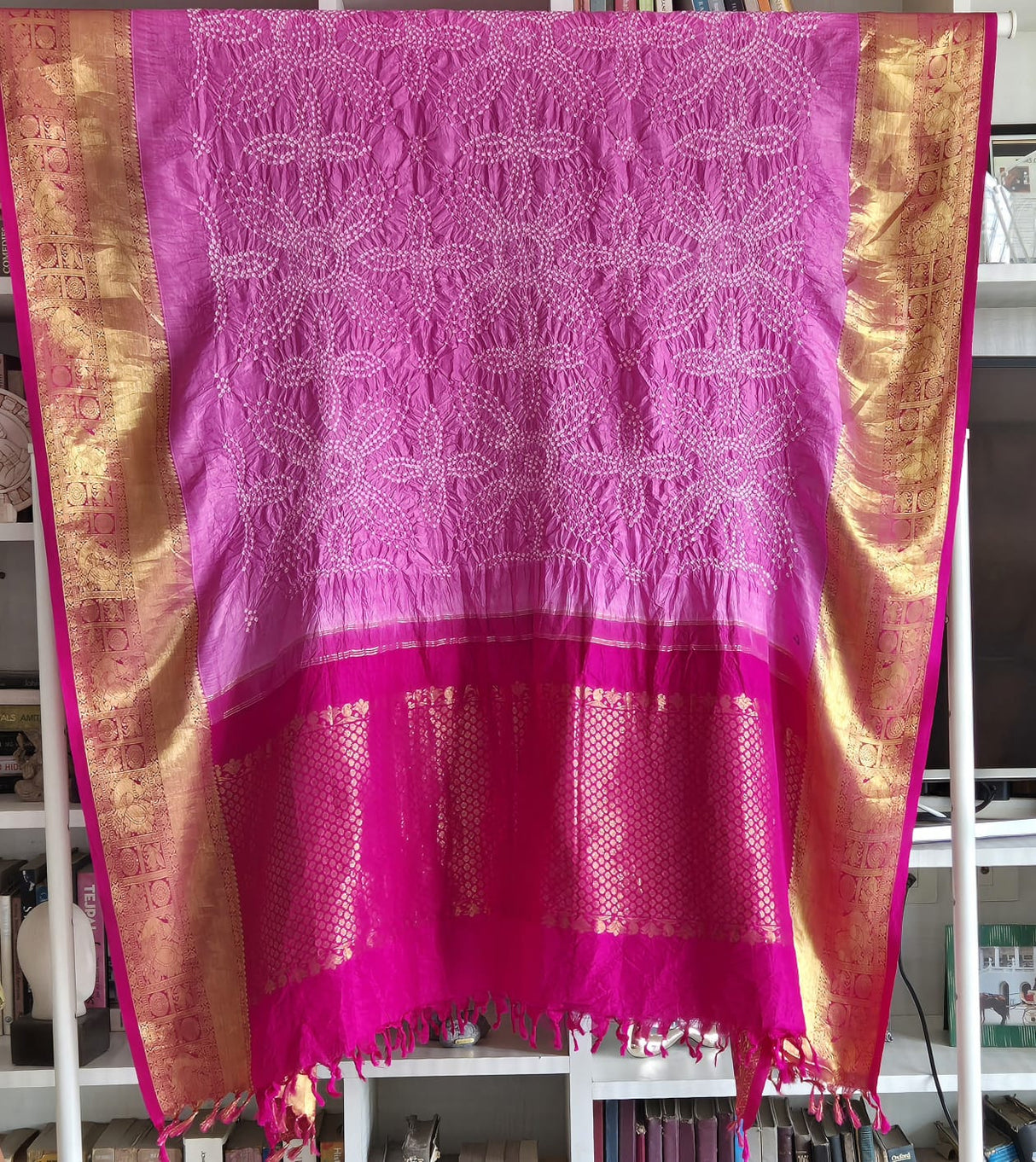 Gul-Bandh - Light and Dark Pink Kanjivaram Silk Floral Bandhani Dupatta