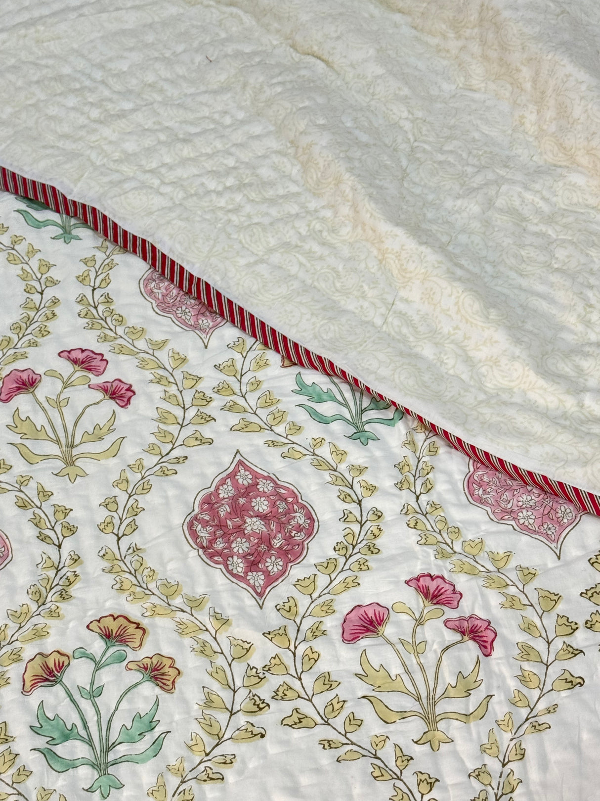 lightweight-handblock-mulmul-reversible-king-size