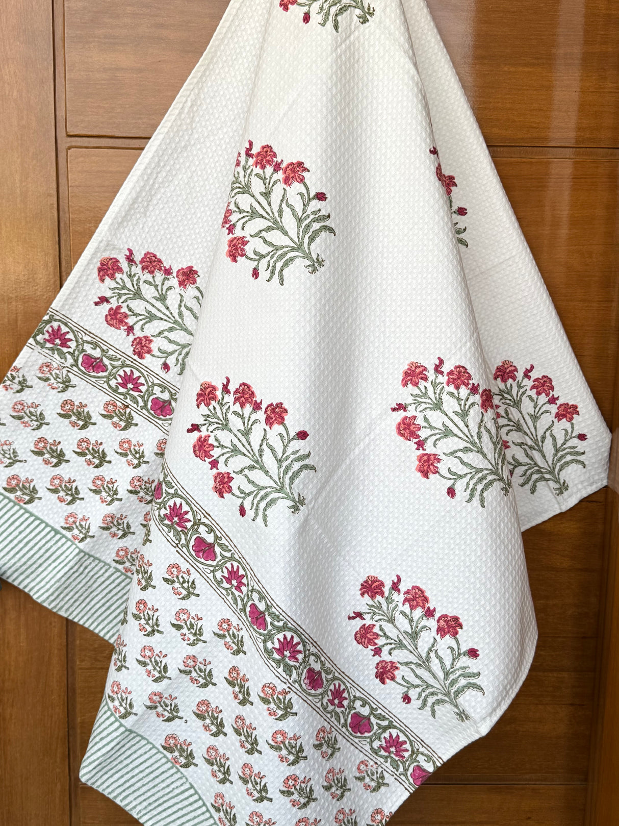 soft-absorbent-jaipuri-handblock-waffle-towel