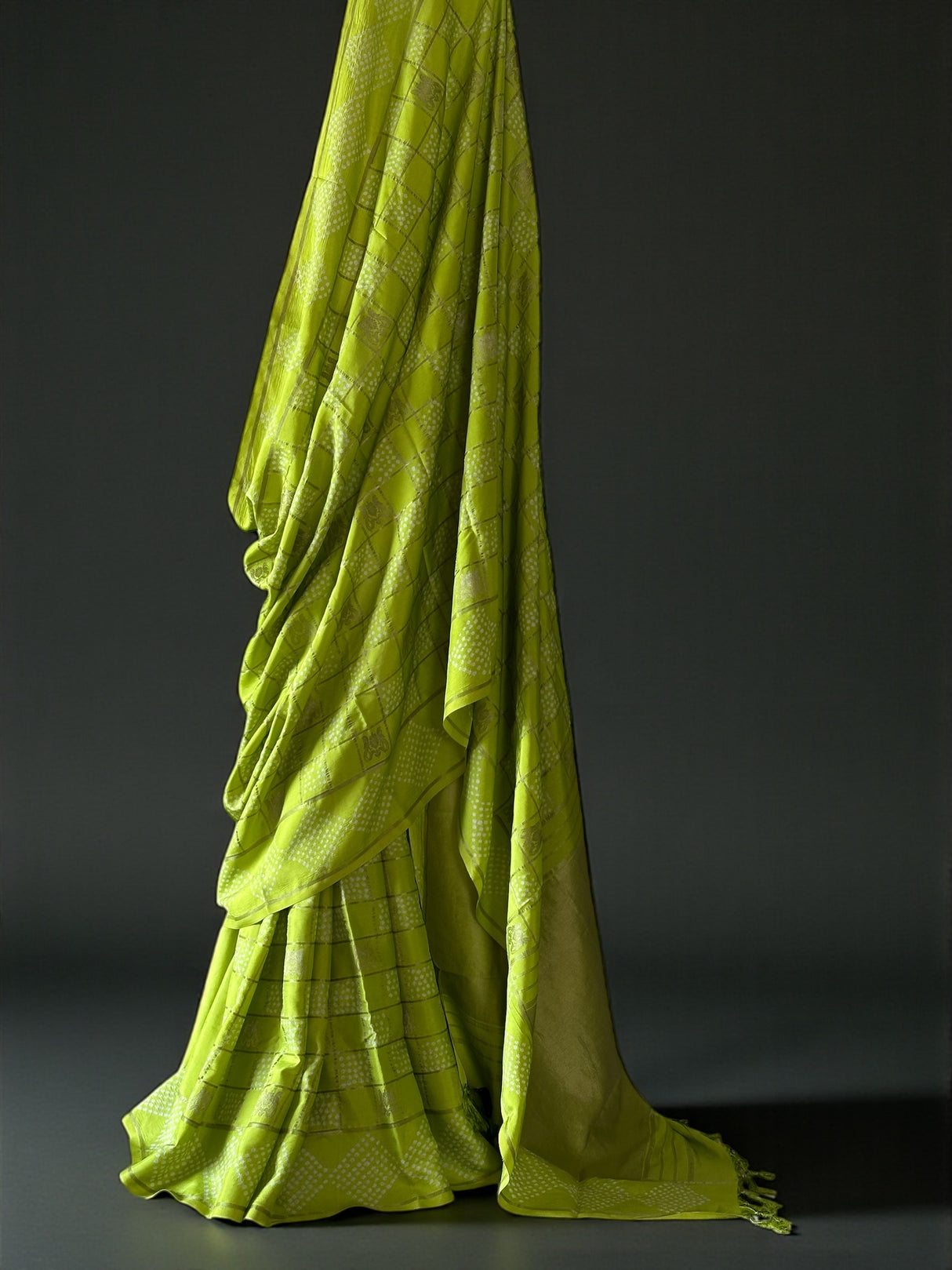 lime-aura-bandhani-kanjivaram-silk-saree