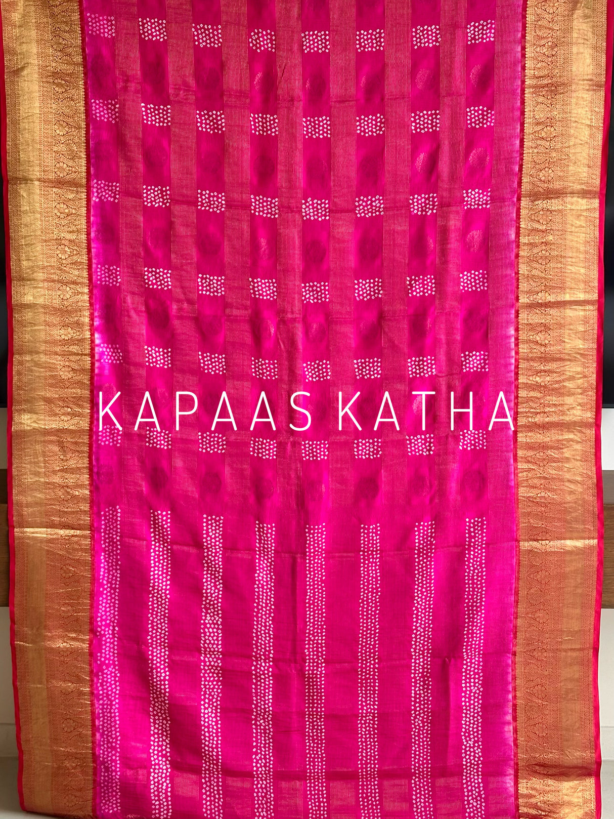 luxury-classic-royale-bandhani-saree