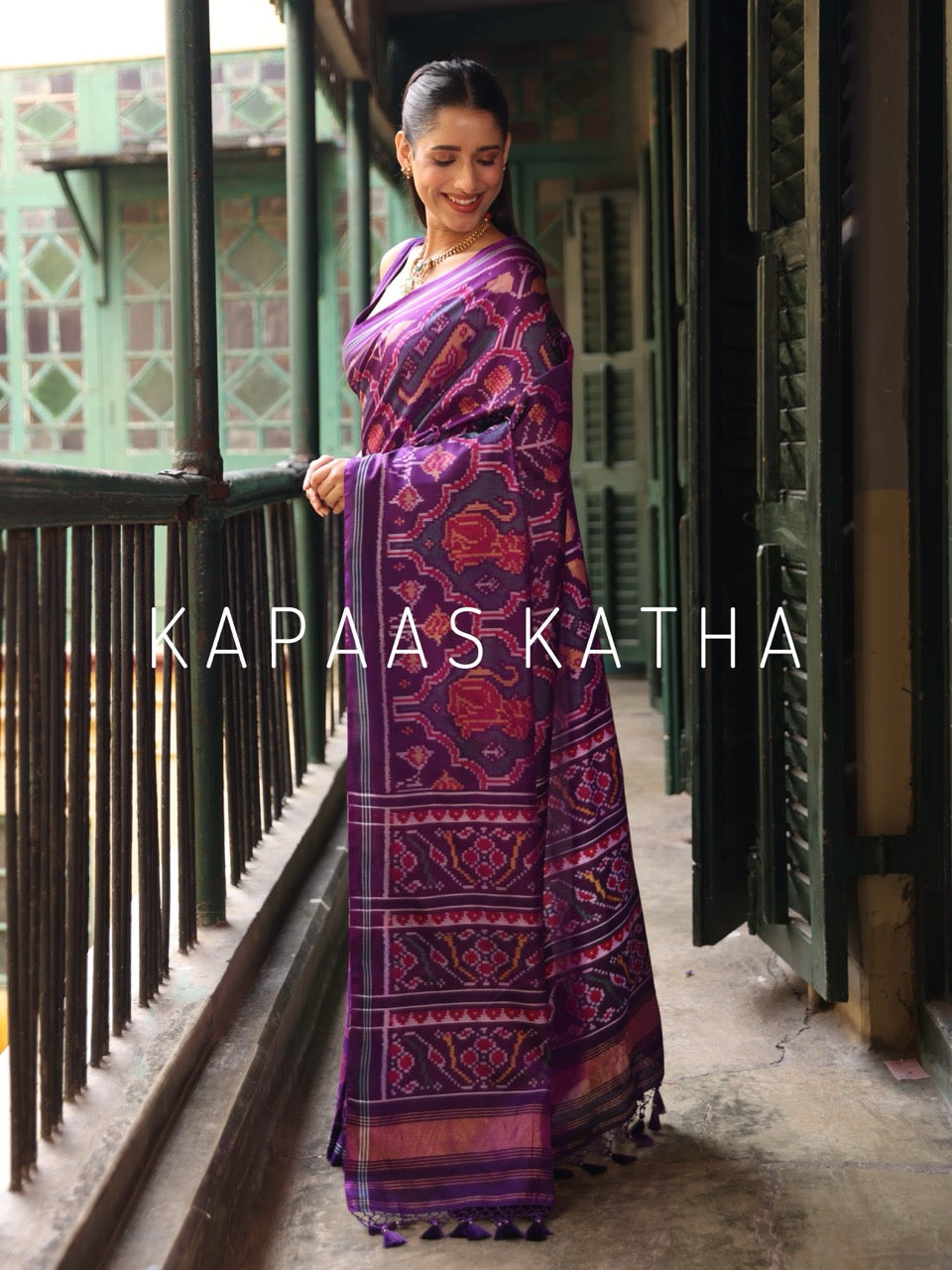 majestic-elegance-pure-single-ikat-mulberry-silk-saree