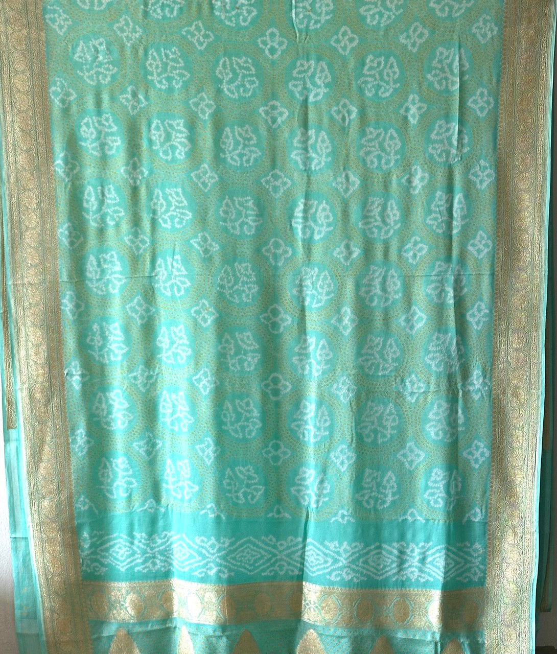 Mehfil Mist - Sophisticated Sea Green Pure Banarasi Chiffon Georgette Bandhani Saree