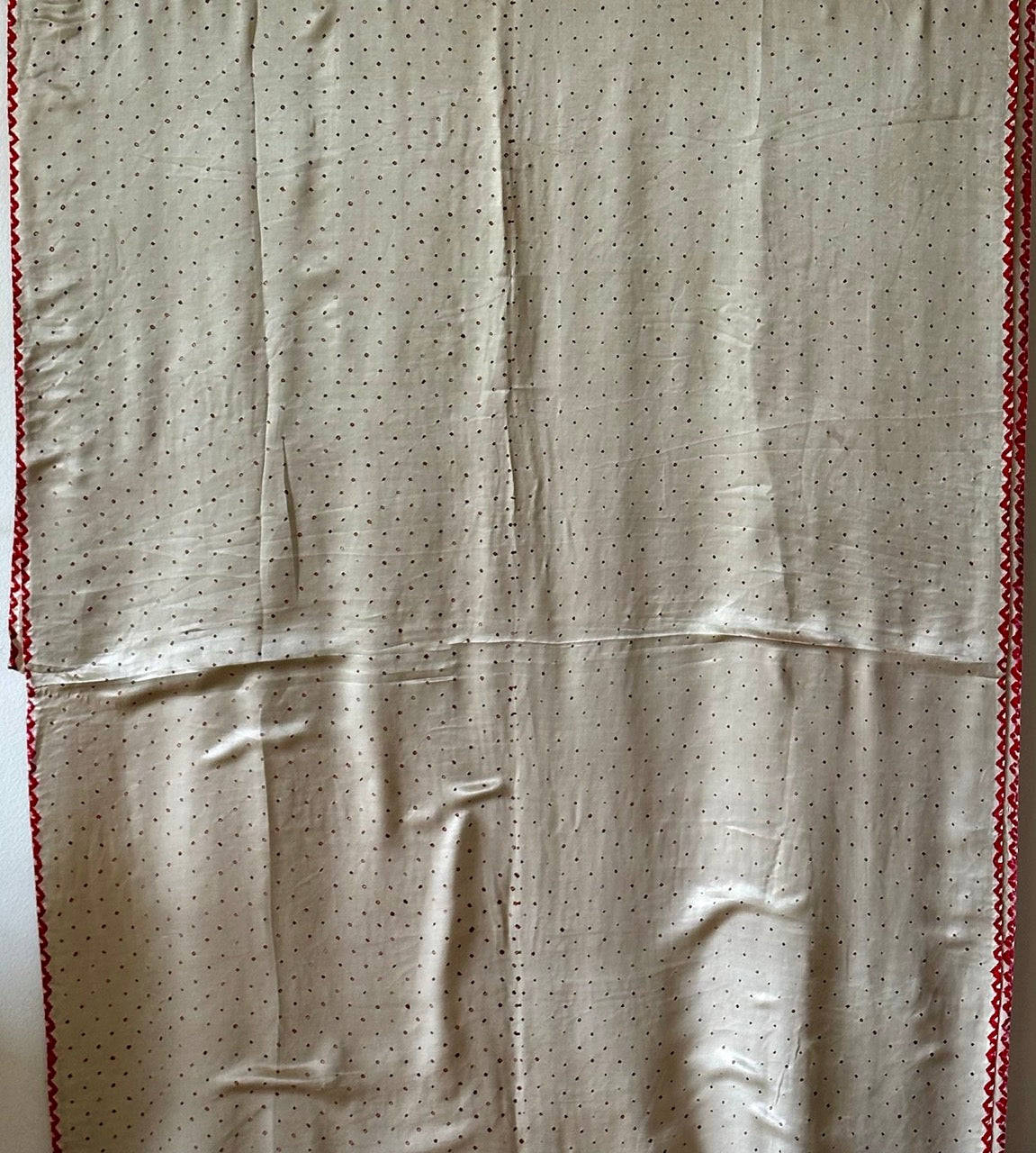 mehreen-glow-dusty-beige-pure-gajji-silk-bandhani-saree