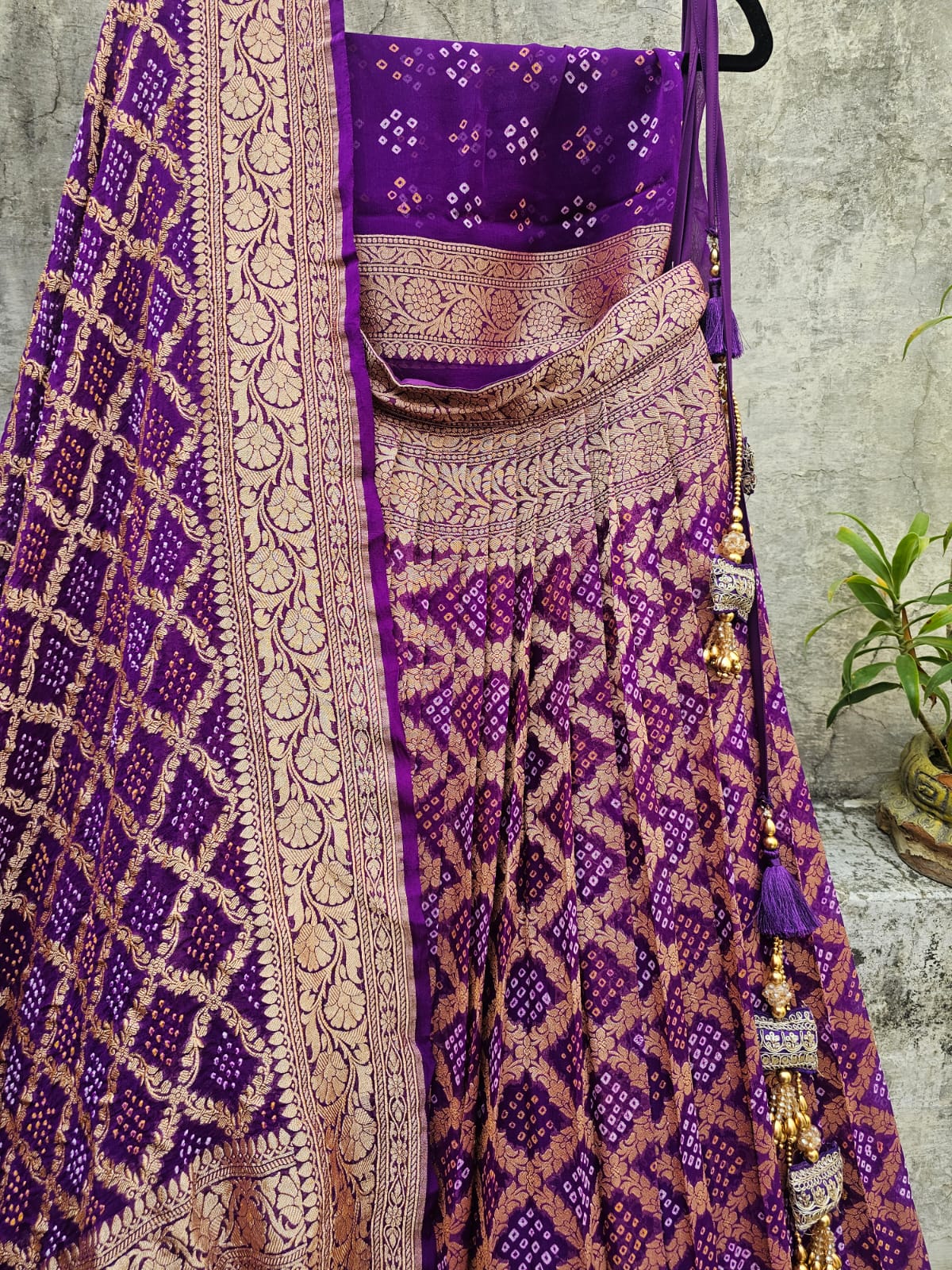 mesmerizing-Purple-pure-banarsi-georgette-bandhani-lehenga