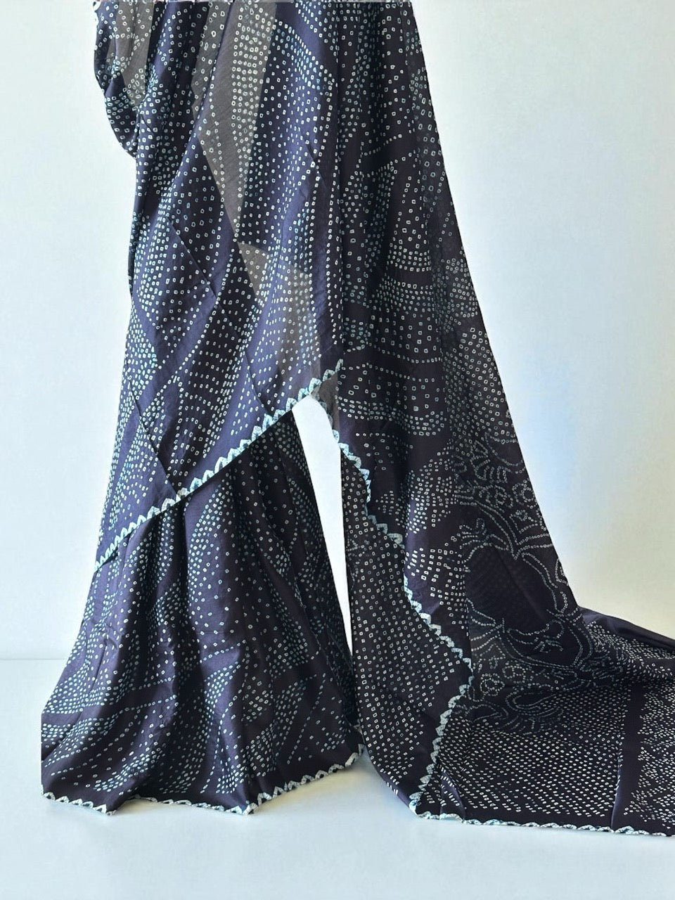 moonlit-charm-mulberry-silk-bandhani-saree