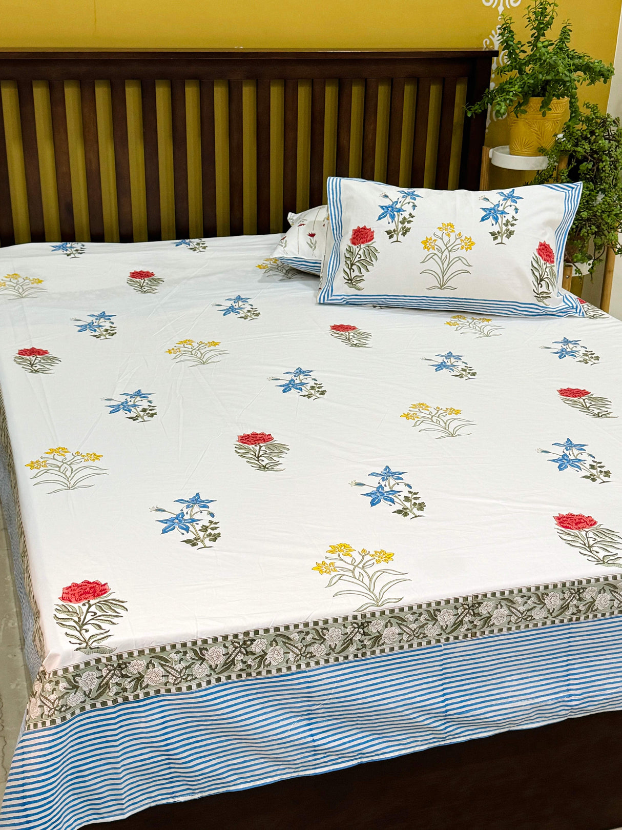 multi-blue-king-cotton-bedsheet-full-view