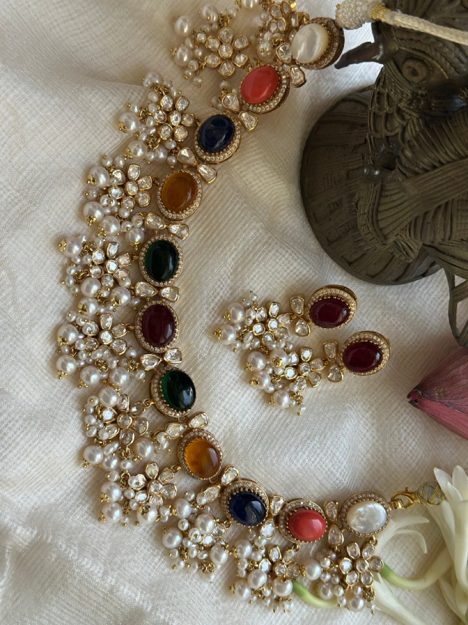 navya-ratna-handcrafted-92-5-silver-necklace