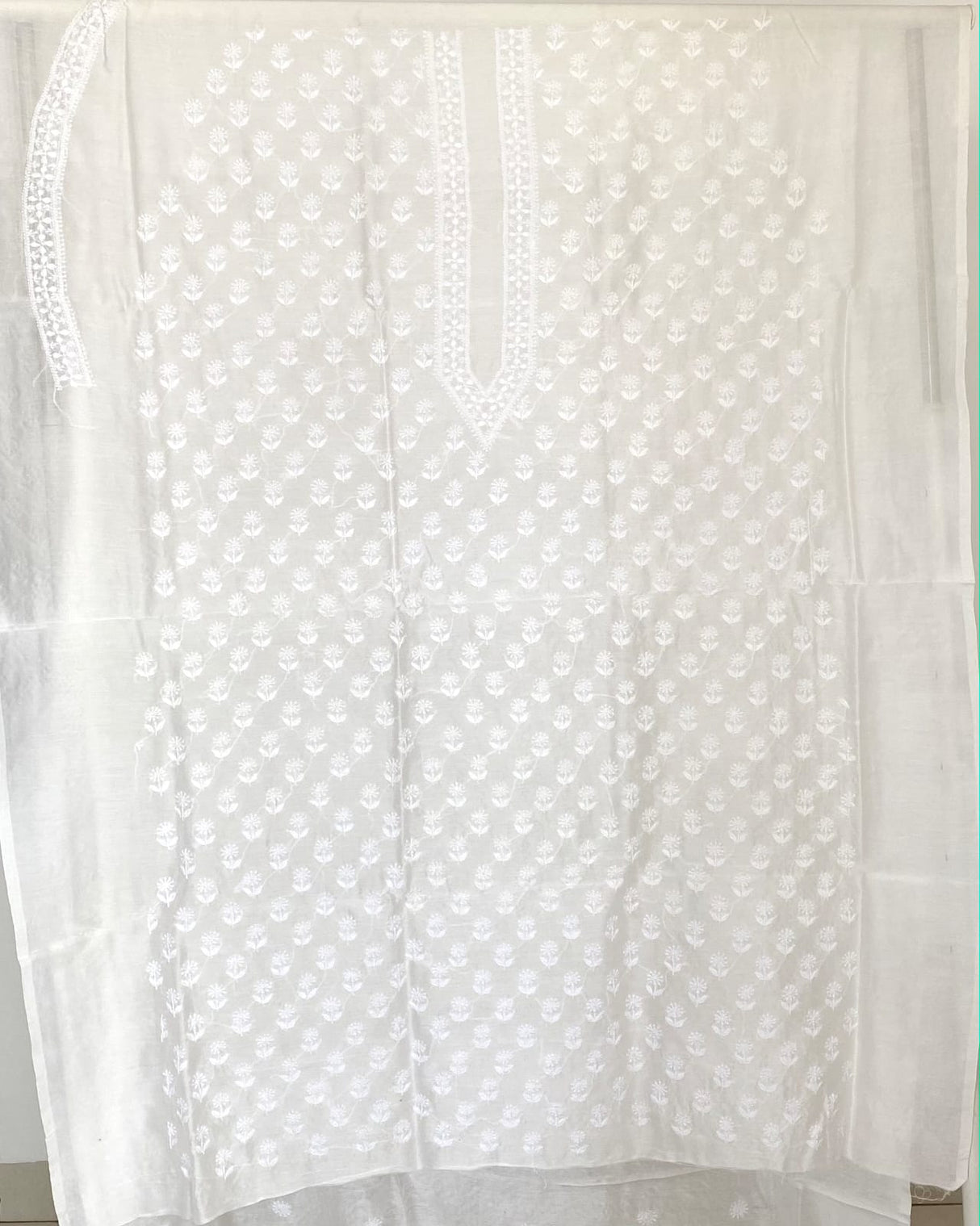 nazaakat-resham-chikankari-mulchanderi-men-kurta-fabric