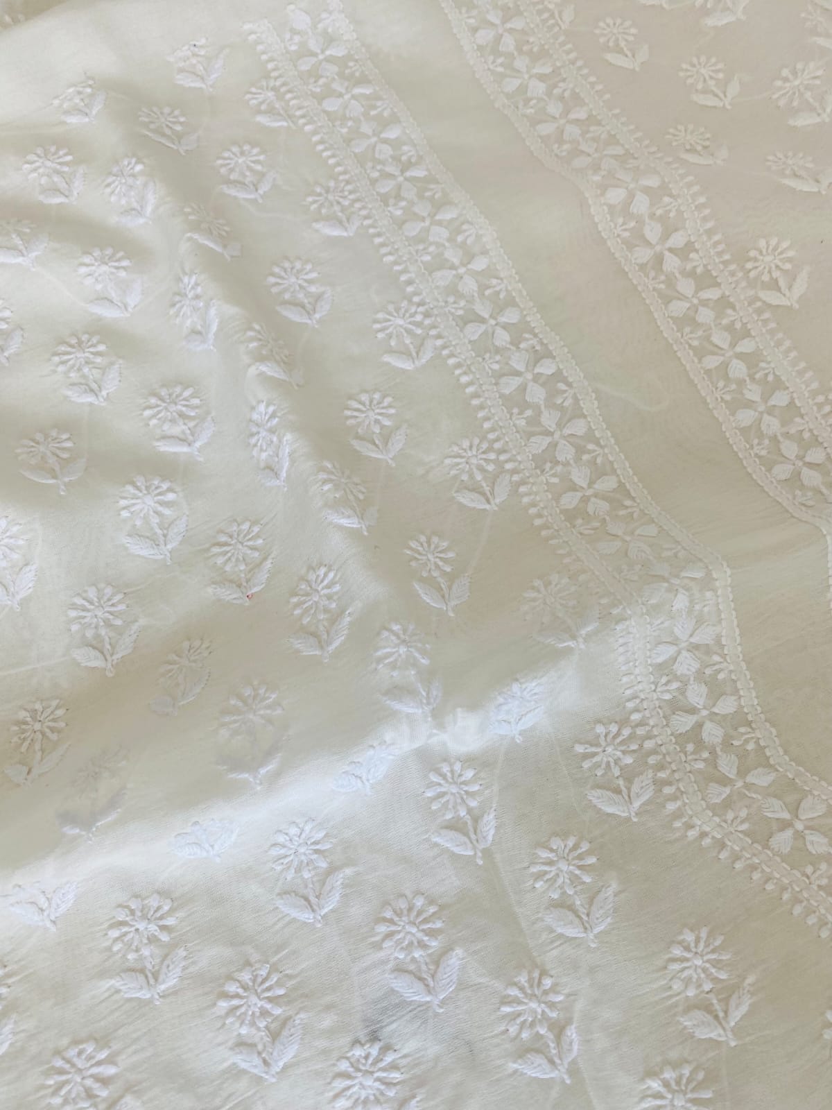 nazaakat-resham-chikankari-mulchanderi-men-kurta-fabric