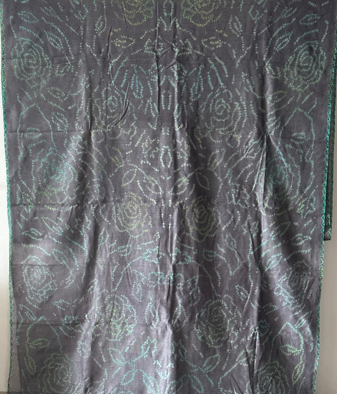 neel-kashmira-grey-munga-silk-bandhani-saree-with-multicoloured-bandhej