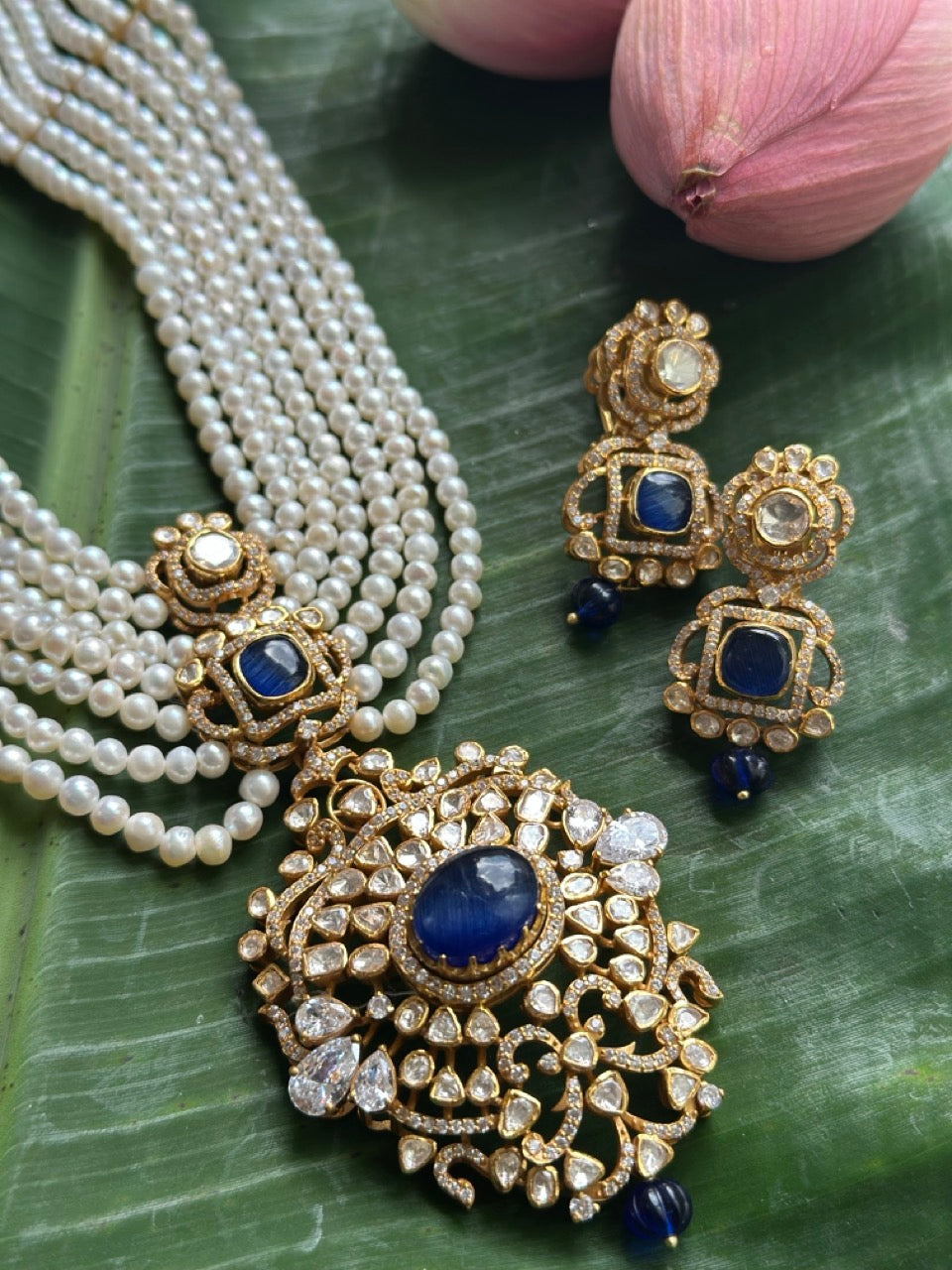 neelratna-polki-pearl-set-handcrafted-92-5-silver-and-earrings-set