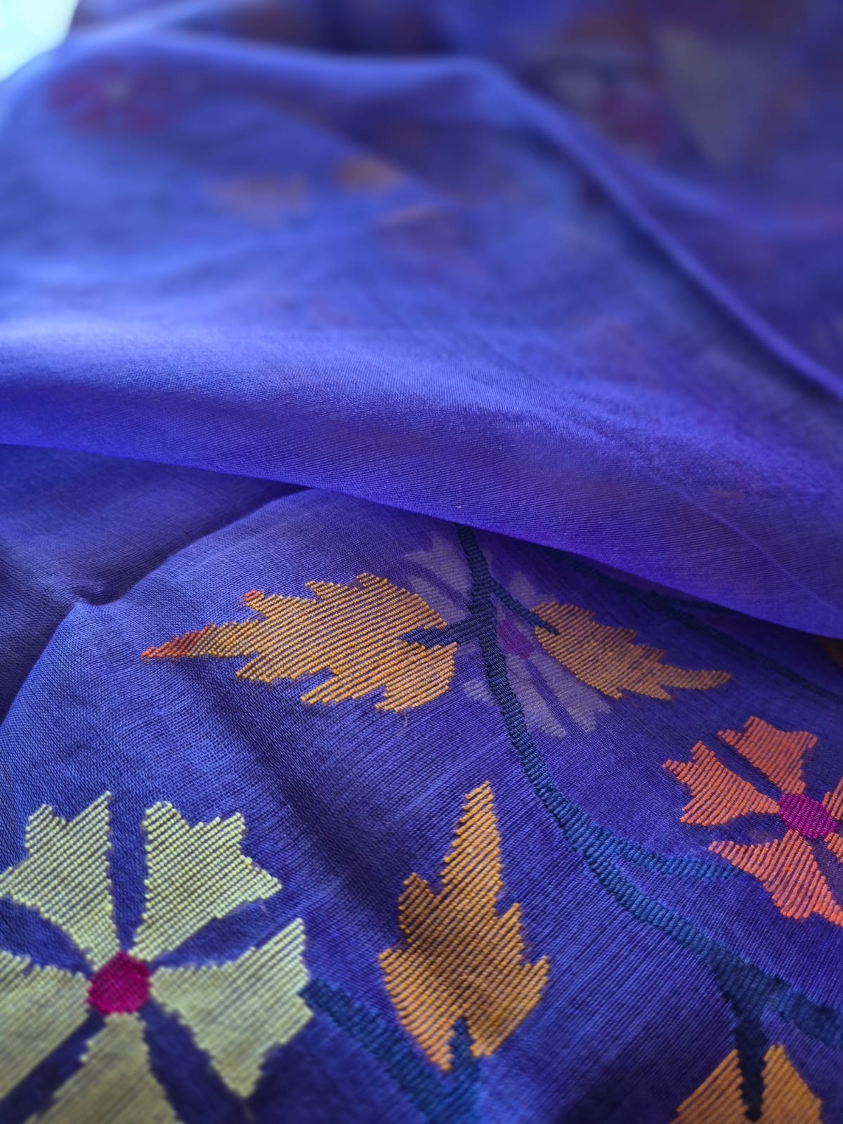 neon-blueish-purple-floral-handloom-muslin-silk-jamdani-dupatta