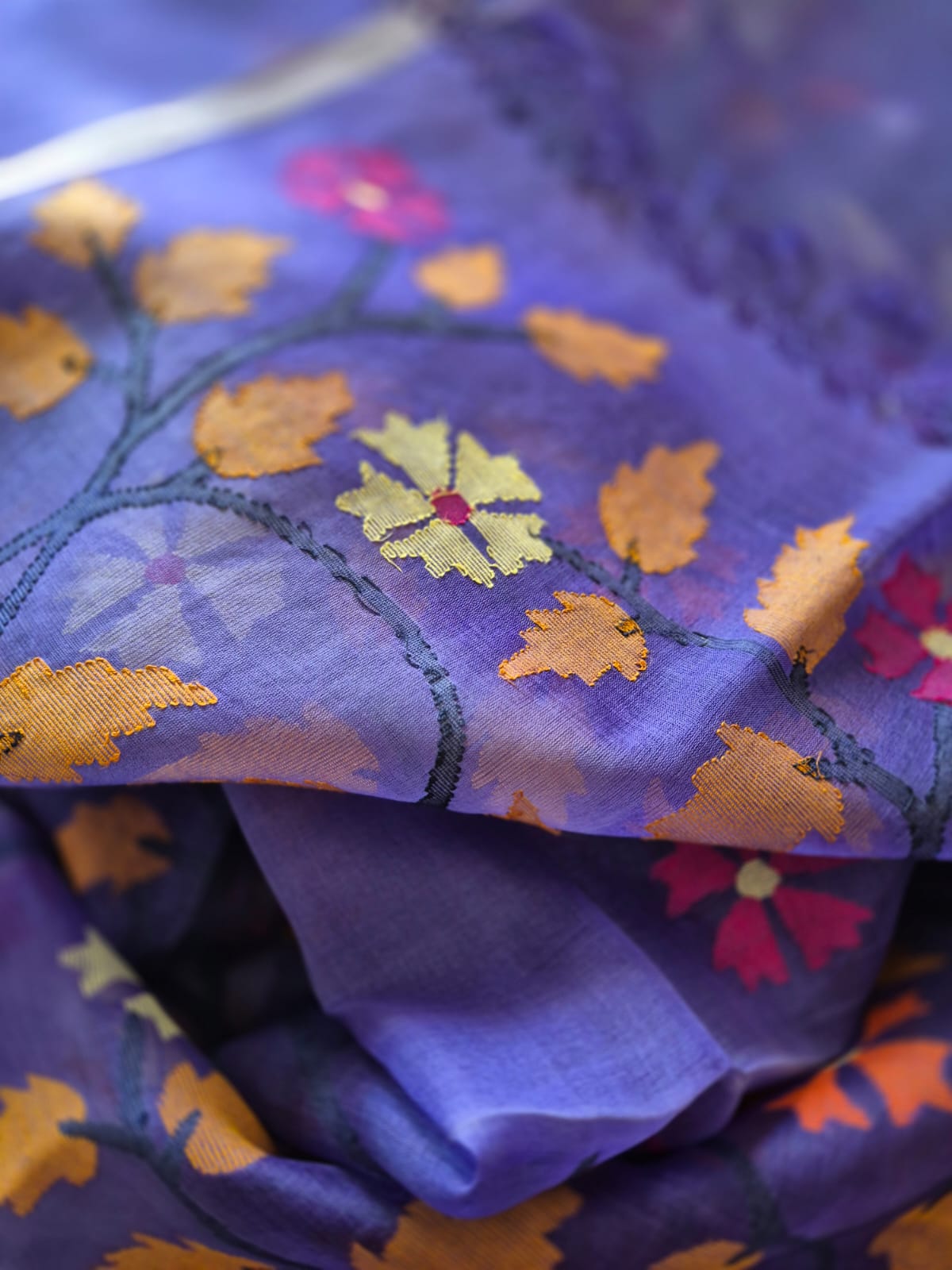 neon-blueish-purple-floral-handloom-muslin-silk-jamdani-dupatta