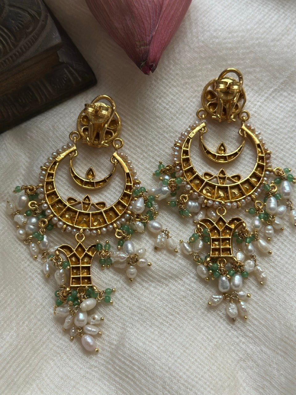 noor-jahan-92-5-silver-moissanite-polki-chandbalis