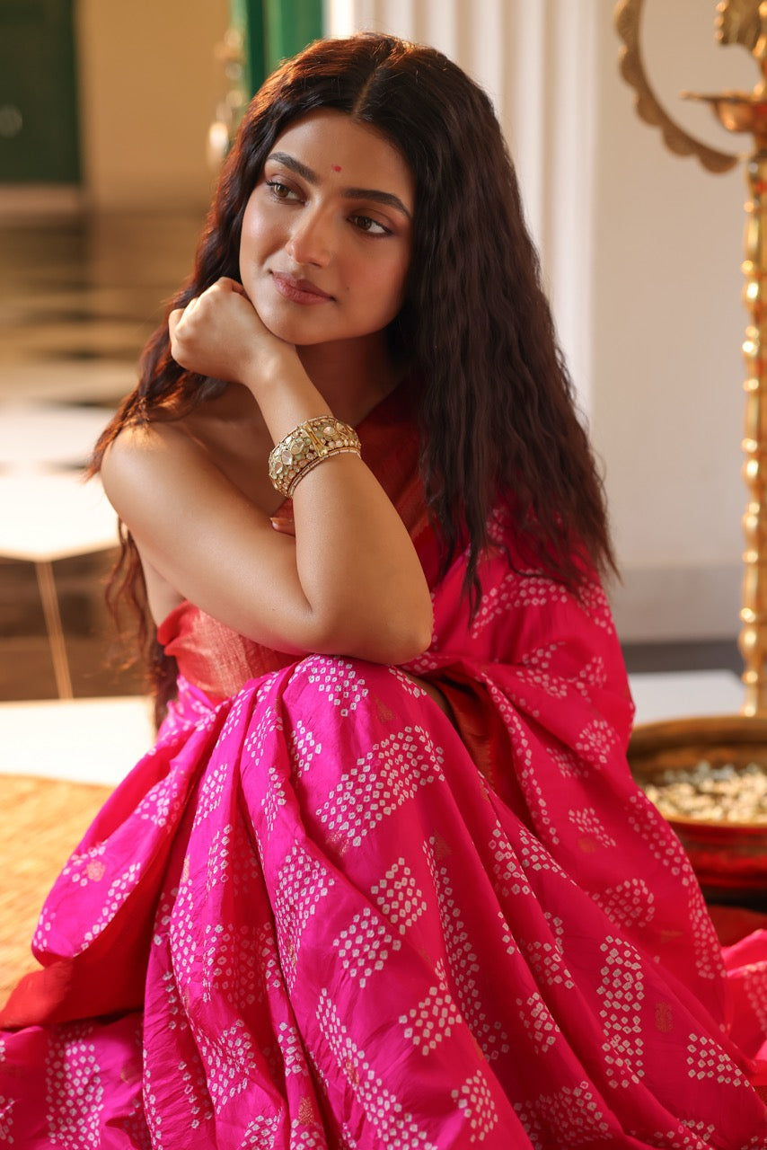 Woman in a pink saree wearing 92.5 silver statement kada
