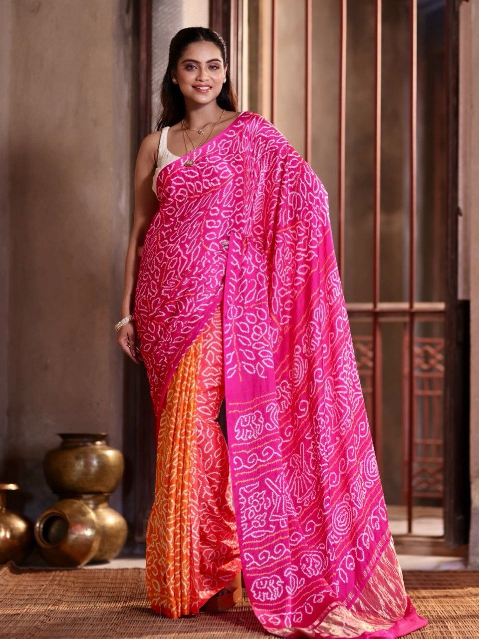 ombre-orange-pink-amba-daal-gajji-silk-bandhani-saree