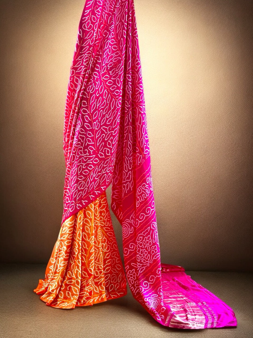 ombre-orange-pink-amba-daal-gajji-silk-bandhani-saree