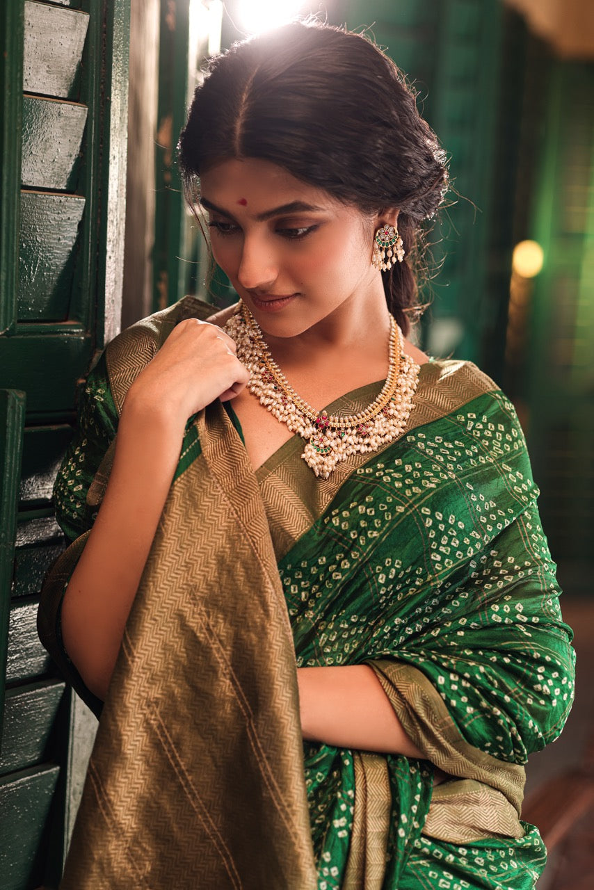 palatial-pearl-guttapusalu-92-5-silver-kundan-necklace-set