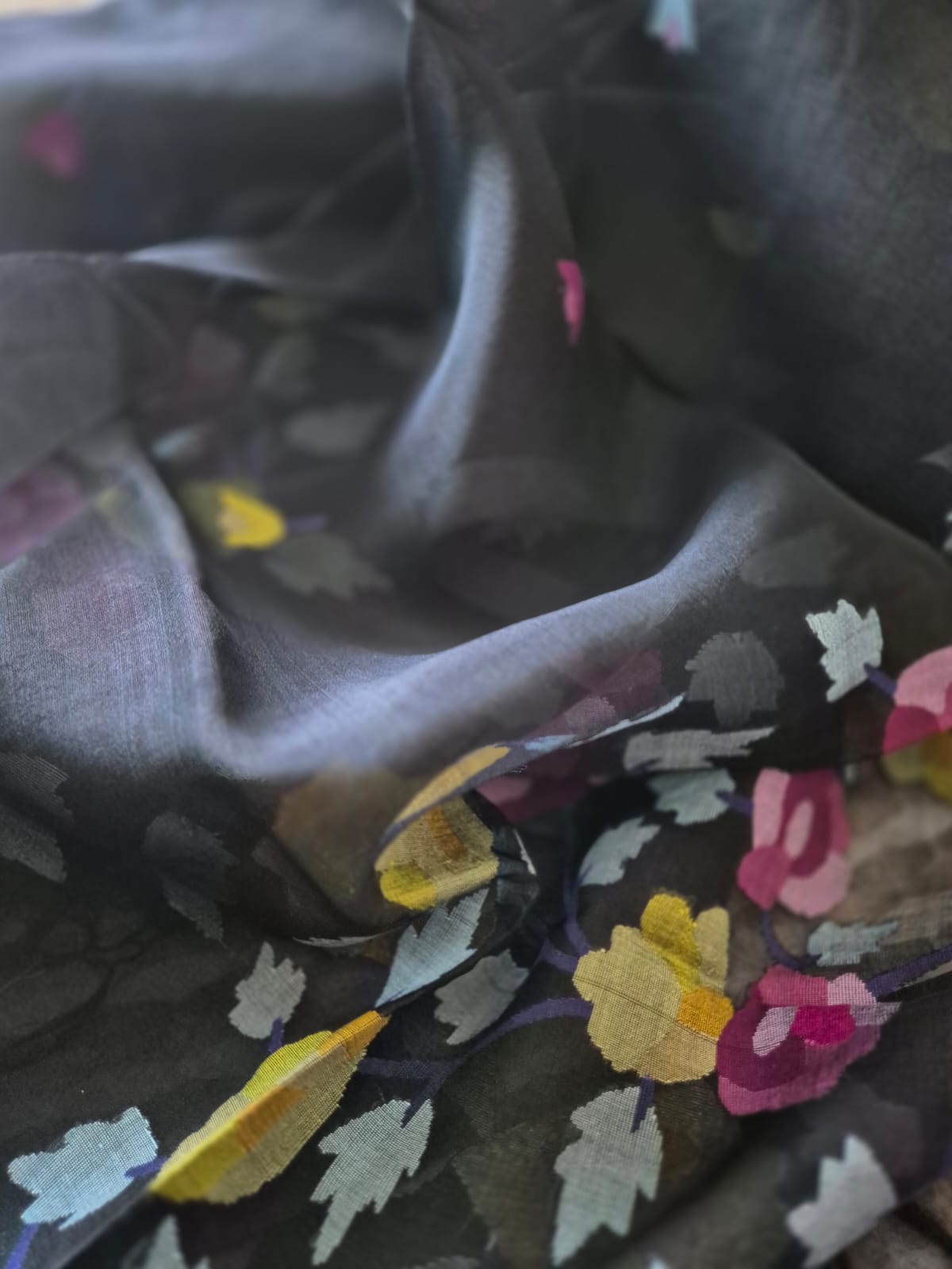 pink-and-yellow-flower-handloom-black-muslin-silk-jamdani-dupatta