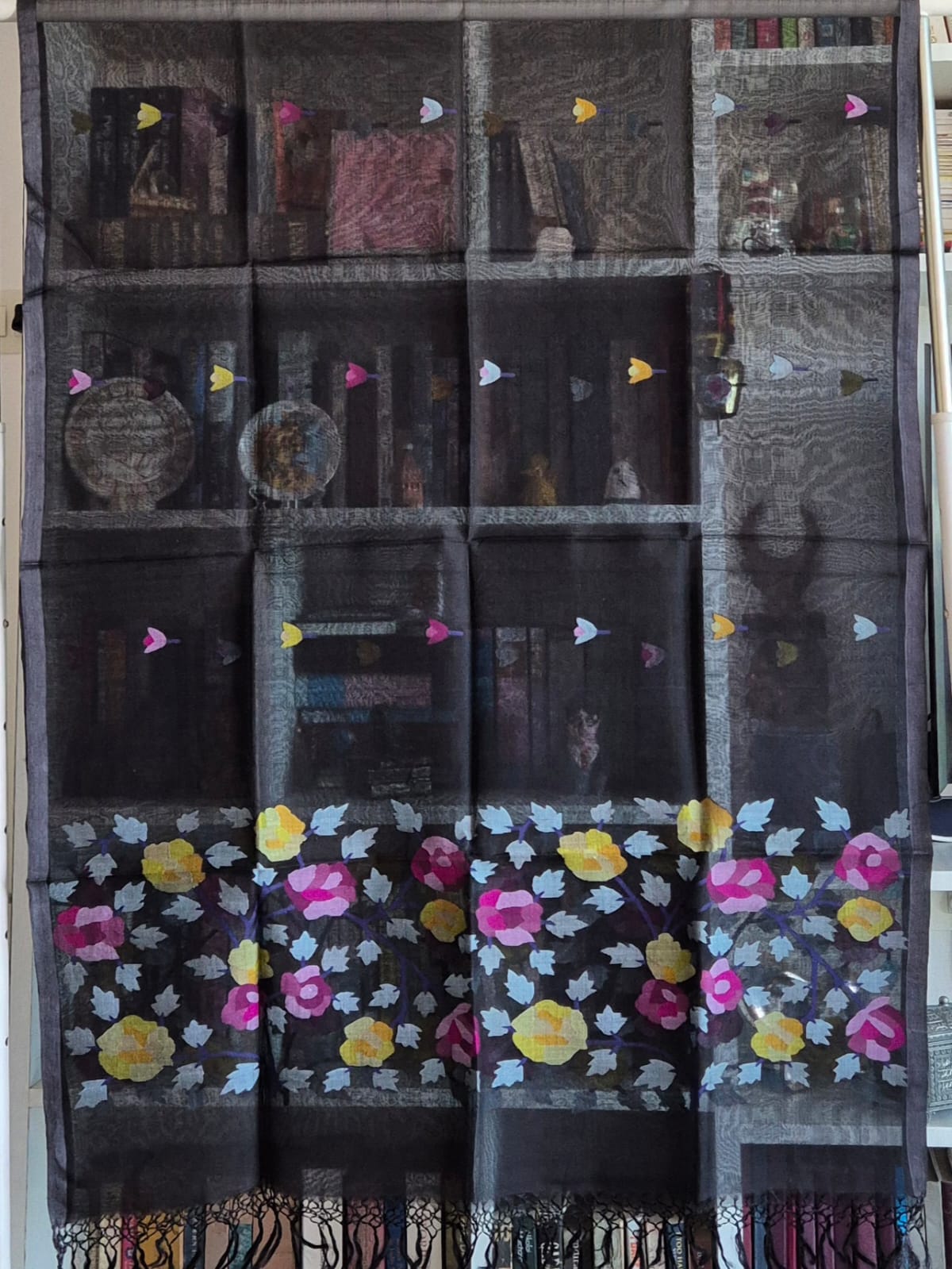 pink-and-yellow-flower-handloom-black-muslin-silk-jamdani-dupatta