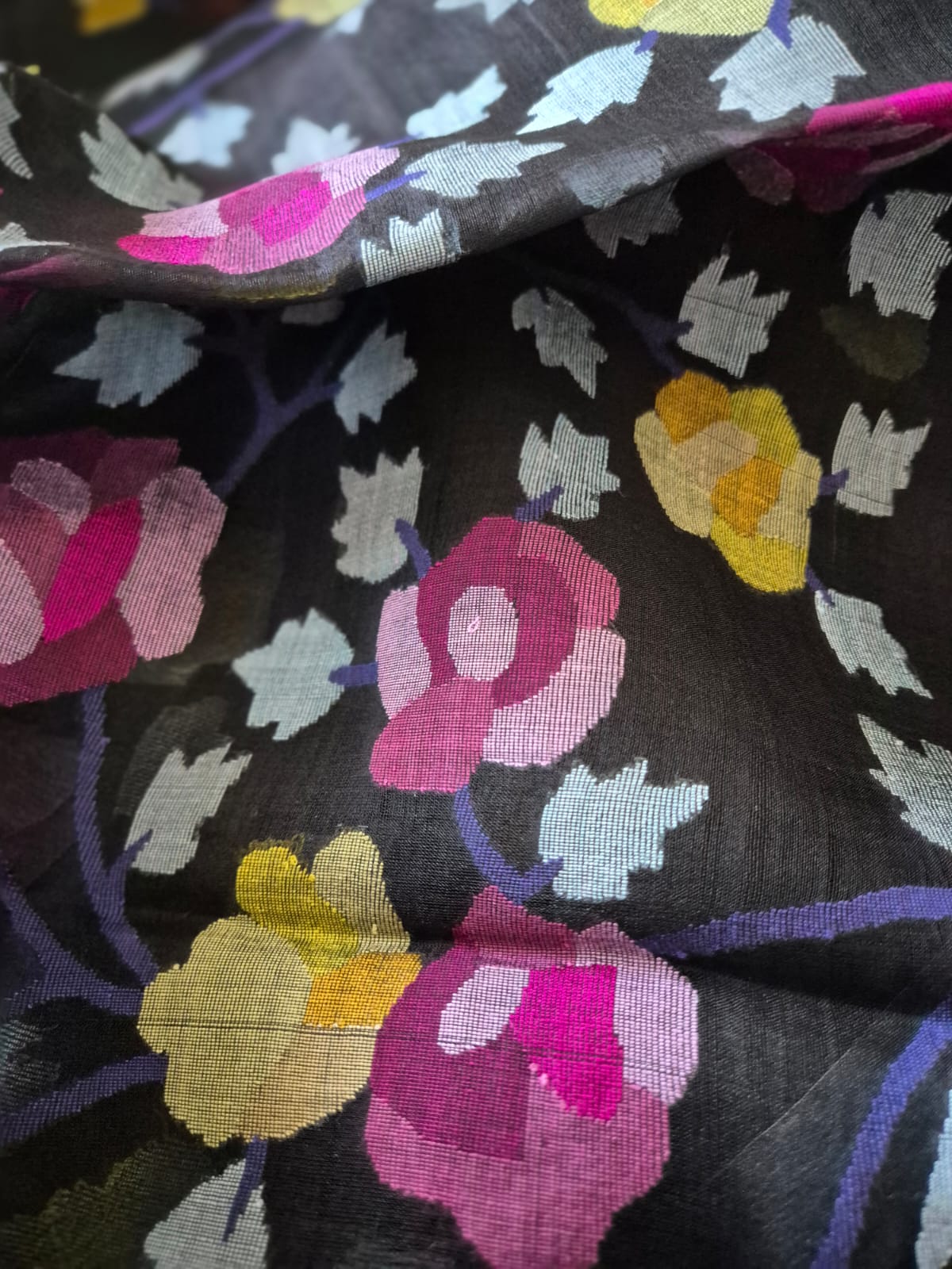 pink-and-yellow-flower-handloom-black-muslin-silk-jamdani-dupatta