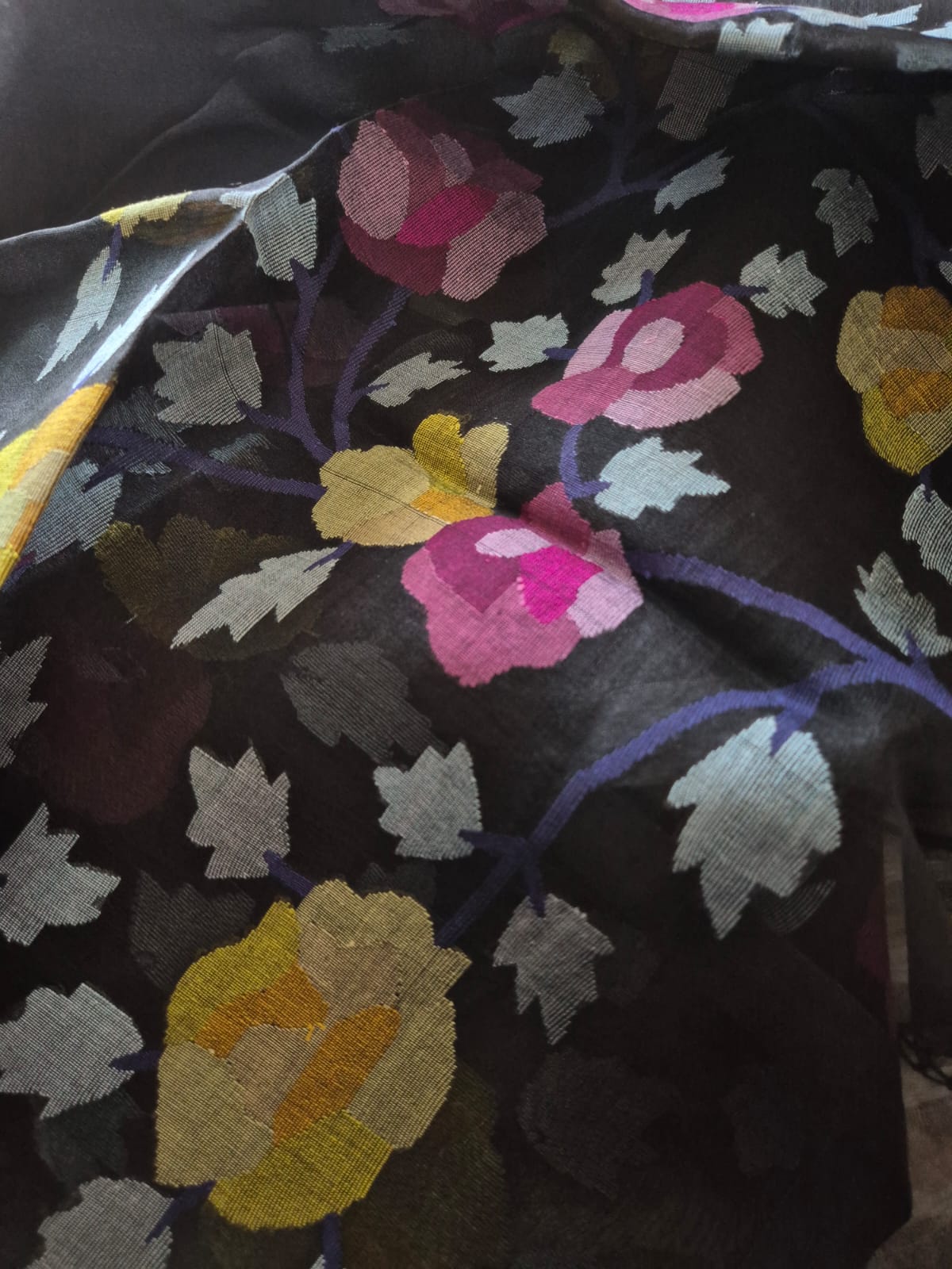 pink-and-yellow-flower-handloom-black-muslin-silk-jamdani-dupatta