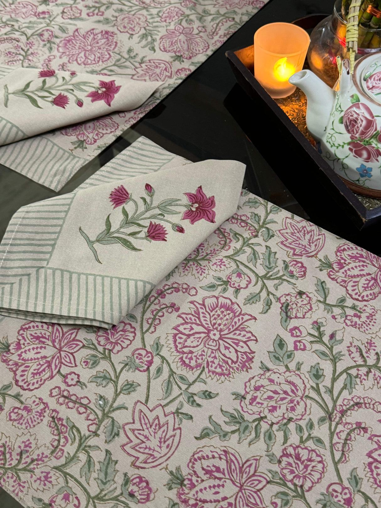 pink-green-floral-kilim-table-mat-napkin-6-seater-full-view