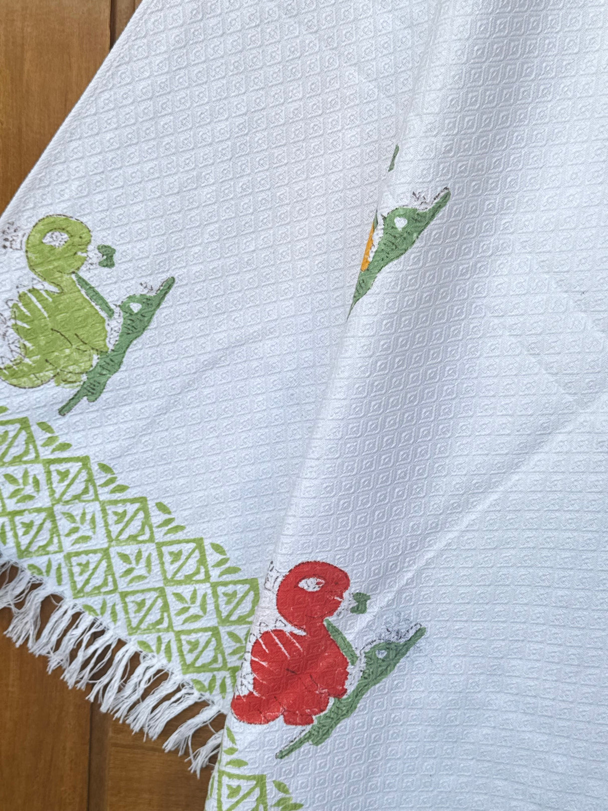 playful-dinosaur-motif-bath-towel